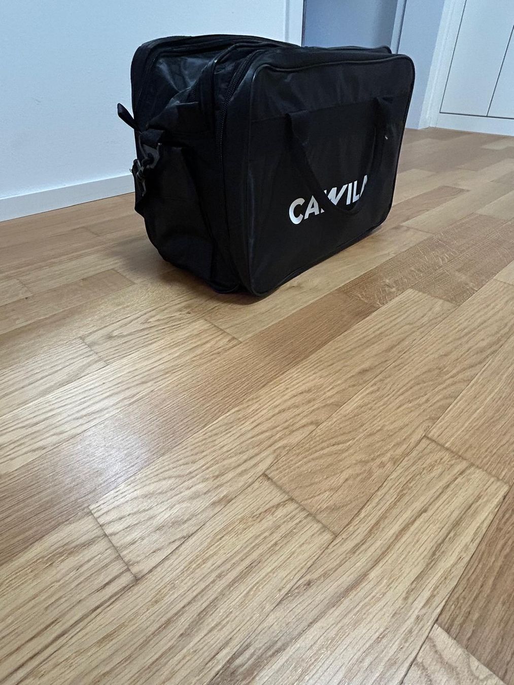 Borse: Schwarze CAWILA Sporttasche – Usato da Rümlang venduto da DD9910 3