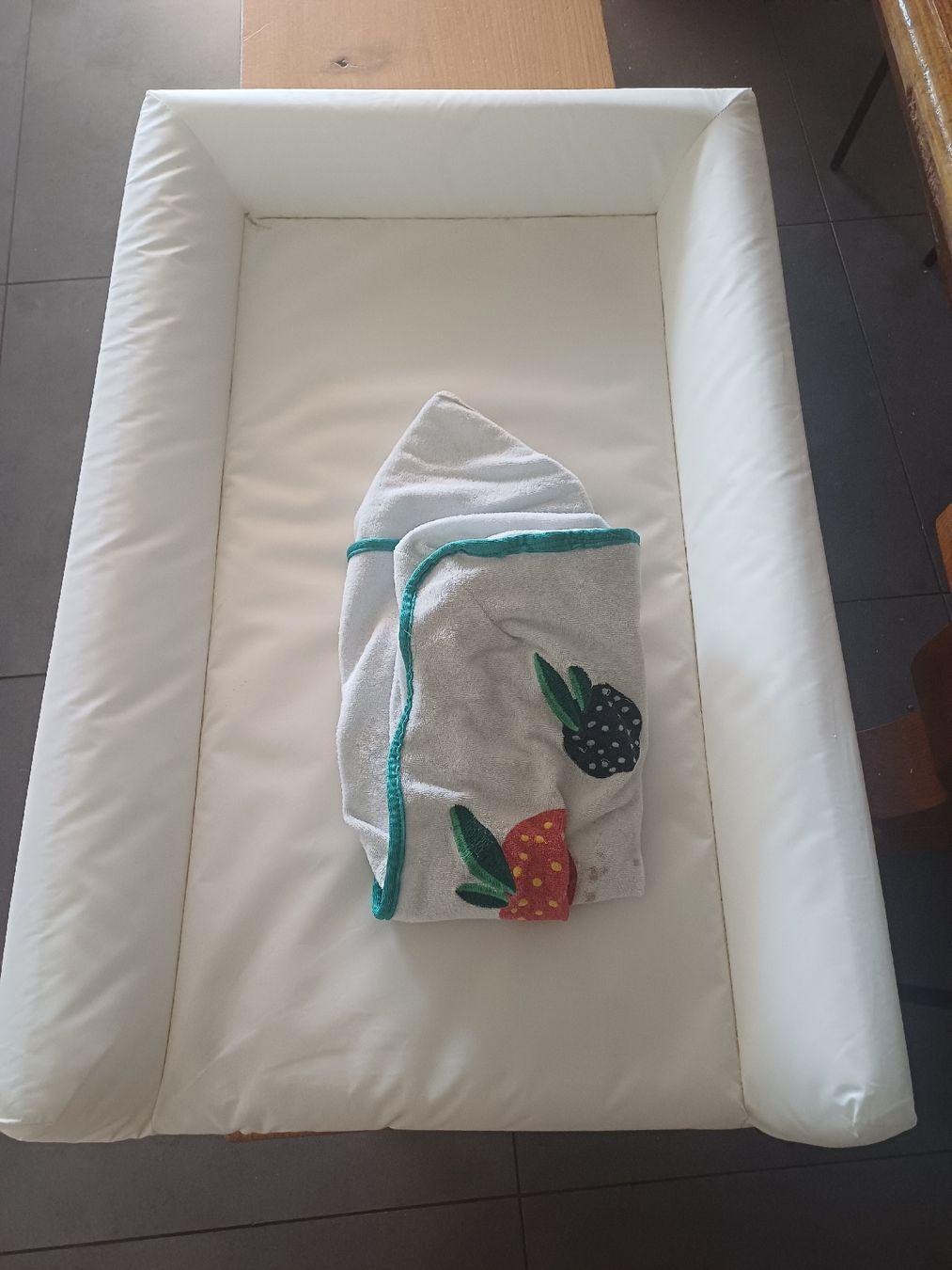 Ikea Fasciatoi & Accessori: Matelas à langer – Usato da Givisiez venduto da ang_96zc