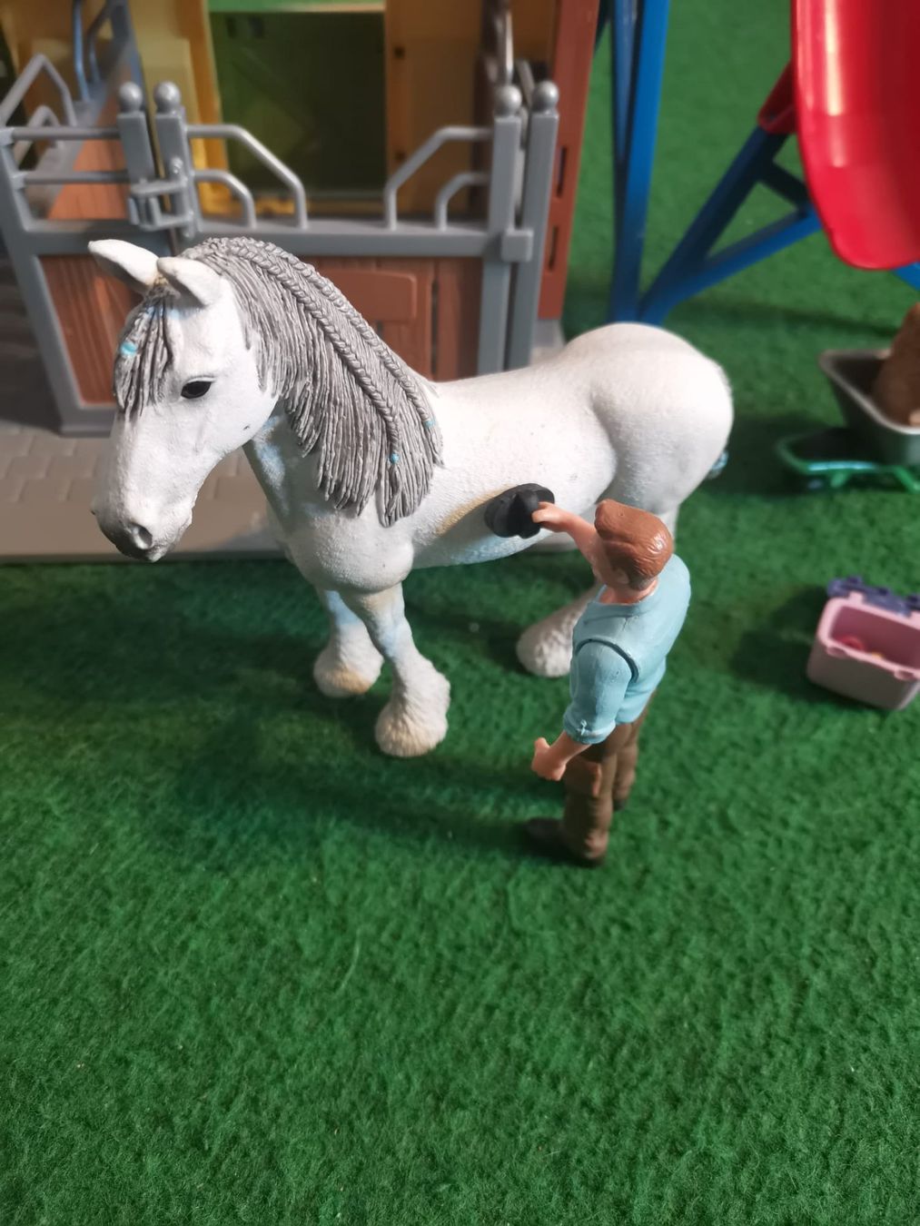Schleich Spielzeuge: Schleich Pferdehof, Bauernhof – Gebraucht aus Beinwil am See von limaalpha1986 3