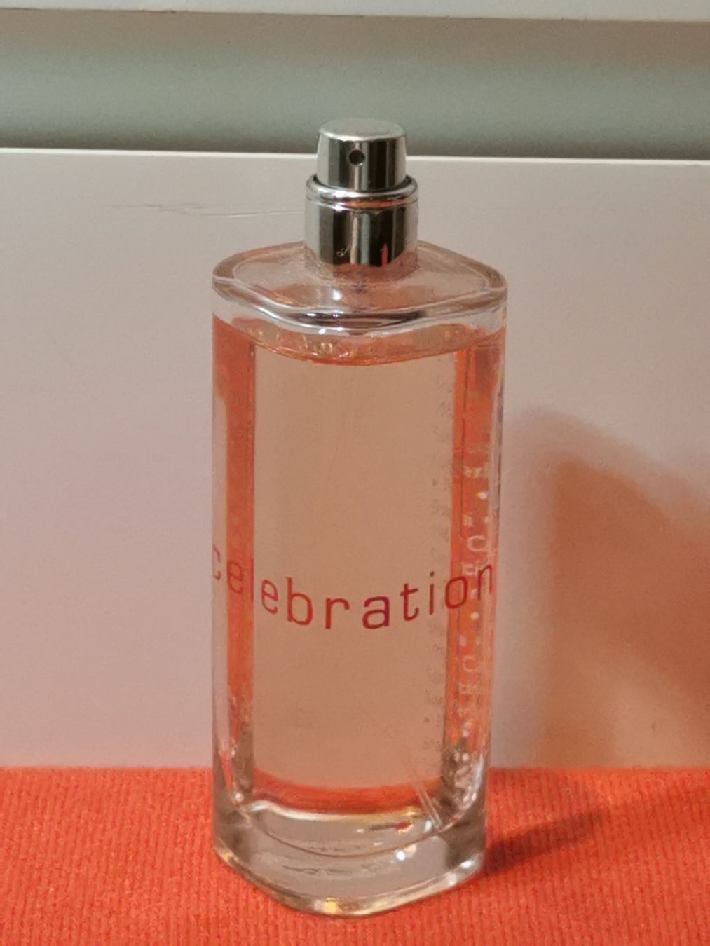Profumi & Eau de Toilette: Celebration by Coty  Paris. 75 ml. Edt. – Nuovo (secondo la descrizione) da Schlieren venduto da vlalif
