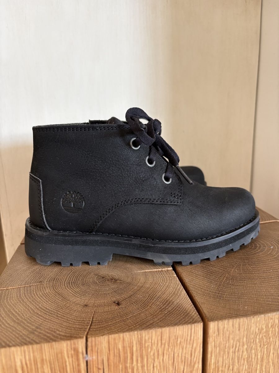 Timberland Scarpe per ragazzi: Kinder Timberland Boots Gr. 31 – Nuovo (secondo la descrizione) da St. Moritz venduto da tinaxy_ 1