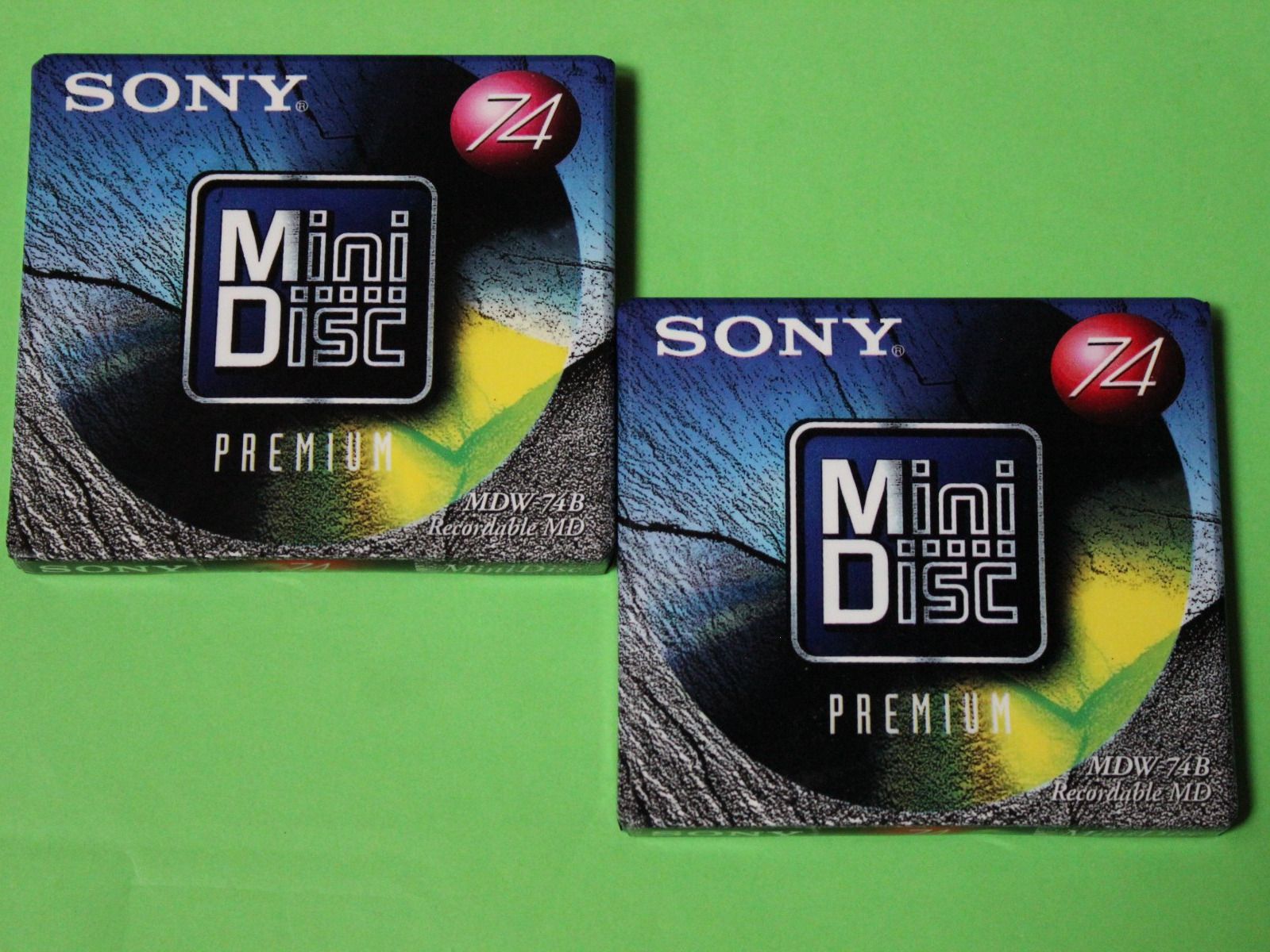 Sony Minidisc: 2 SONY Mini-Disc Premium 74 Minuten originalverpackt – Neu und originalverpackt aus Tübach von JamesStone 2