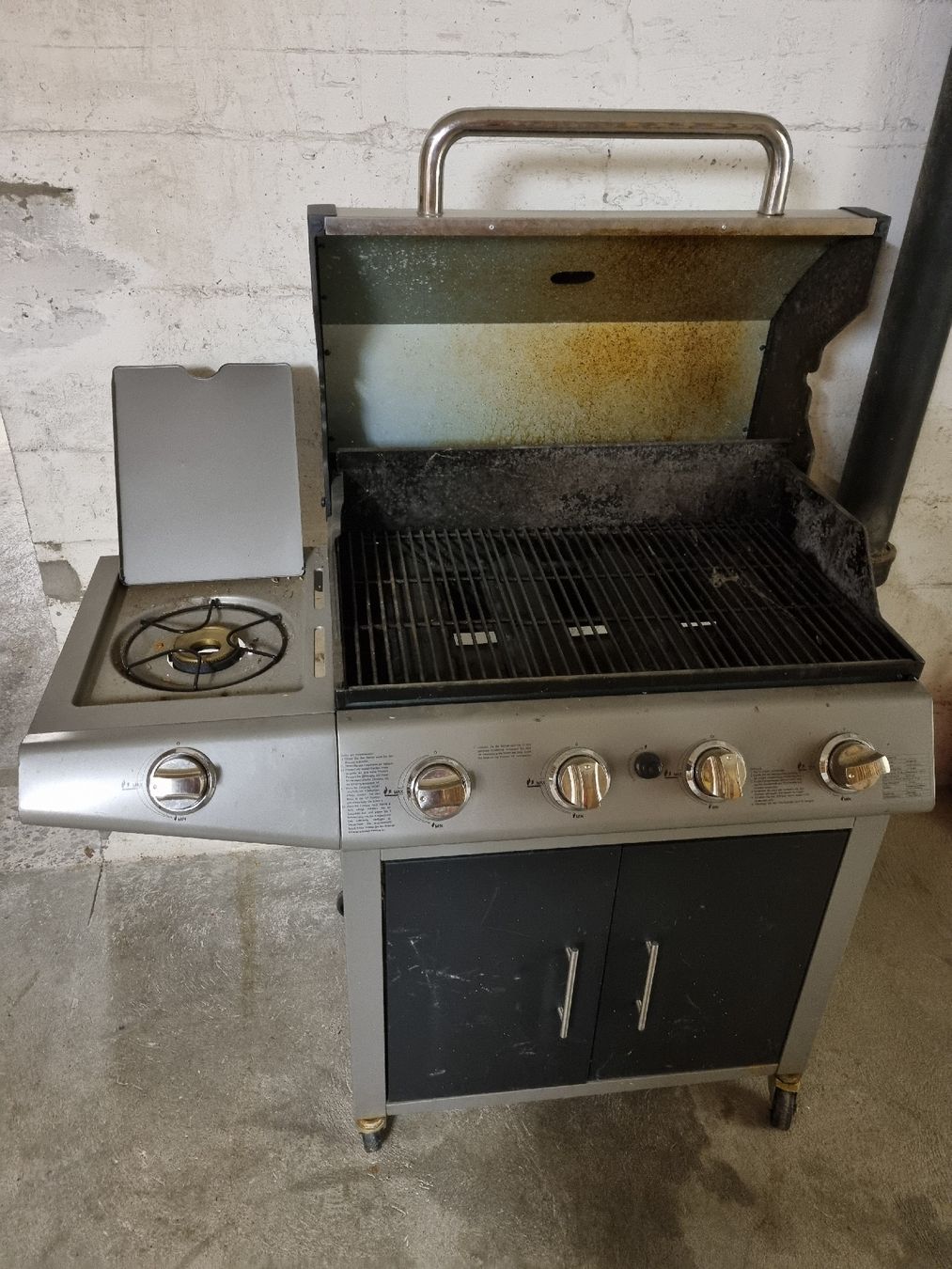 Grills: Gasgrill Modell  – Gebraucht aus Lengnau BE von raki12 1