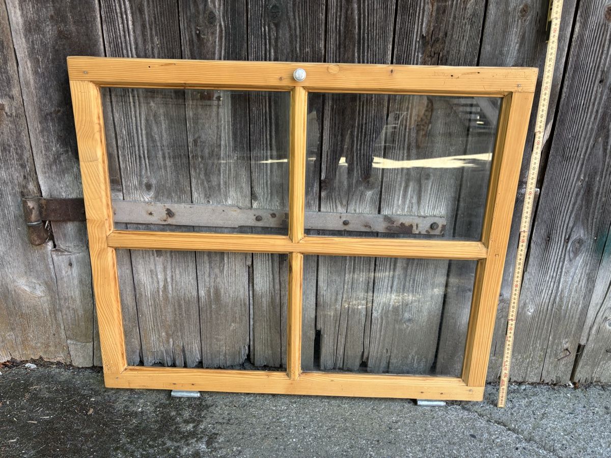 Finestre: Fensterrahmen Holz antik – Usato da Gündisau venduto da yuma06 2