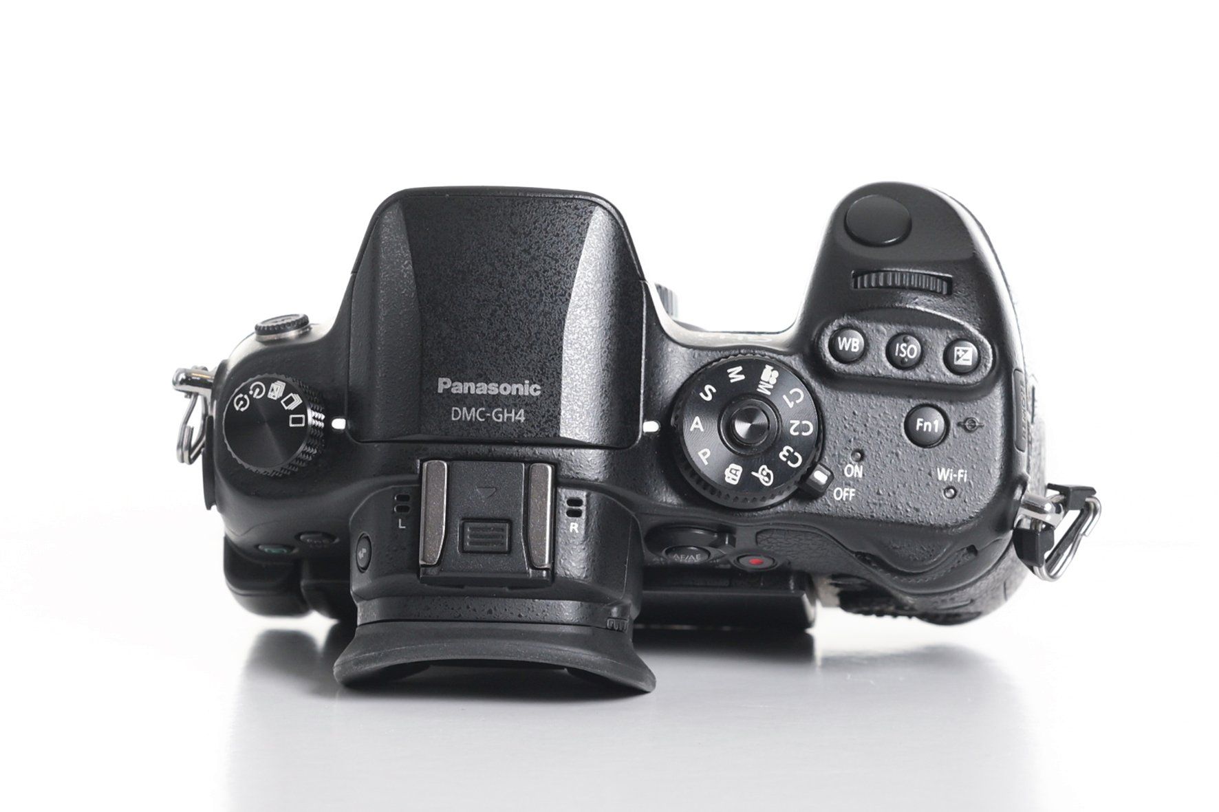Panasonic Fotocamera: Panasonic Lumix DMC- GH4 Gehäuse – Usato da Wädenswil venduto da tevyag 3