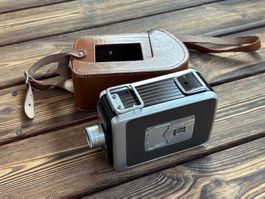 antike Kodak Brownie 8 mm MOVIE CAMERA