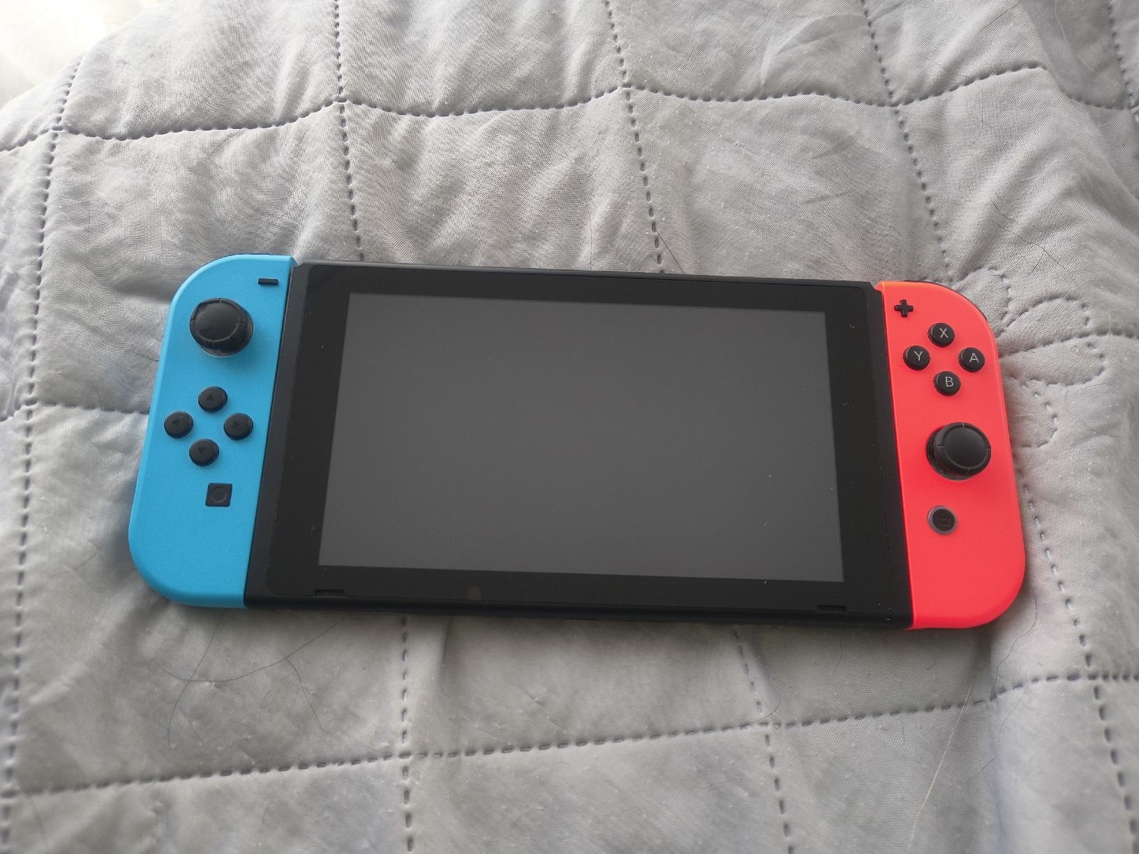 Nintendo Console: Nintendo Switch Konsole mit Spielen – Usato da St. Gallenkappel venduto da cora1966 1