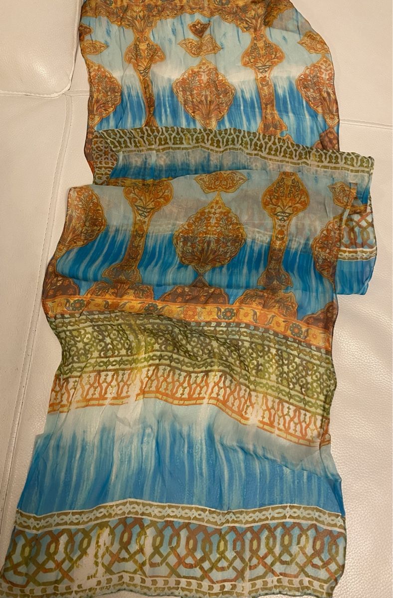 Foulard & Sciarpe: seiden Schal 🌸 – Usato da Opfikon venduto da Luis144