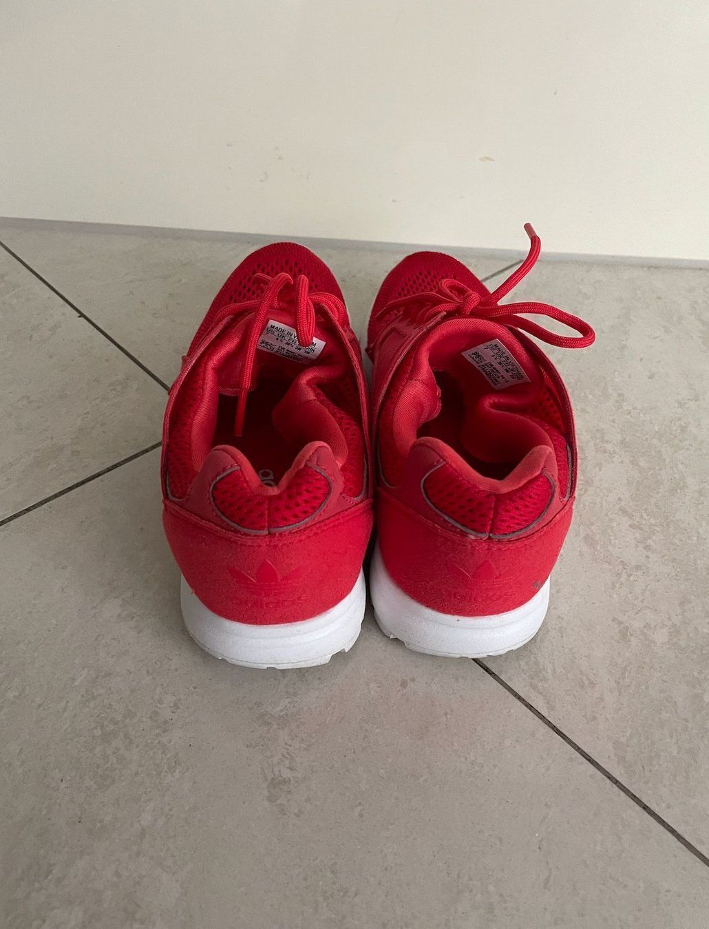 Adidas Chaussures femmes: Adidas Schuh rot Gr. 38 2/3 – D'occasion à Dagmersellen par Arcticsnow2017 3