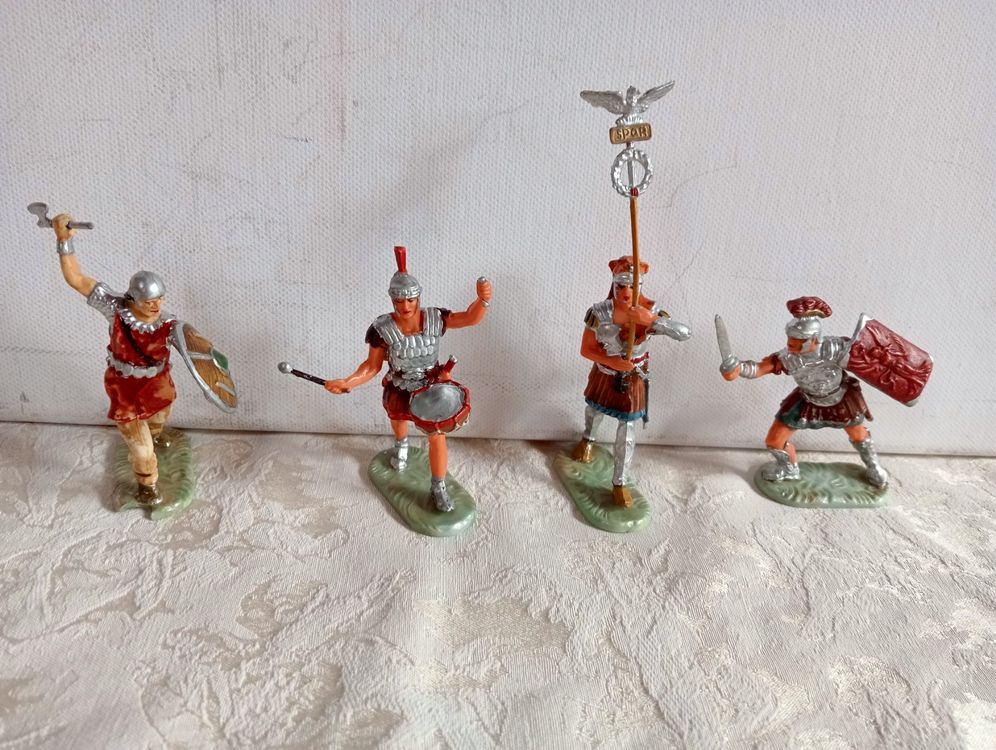 4 Elastolin Römer Ritter Soldaten Vintage Figuren SPQR (Gebraucht) in ...