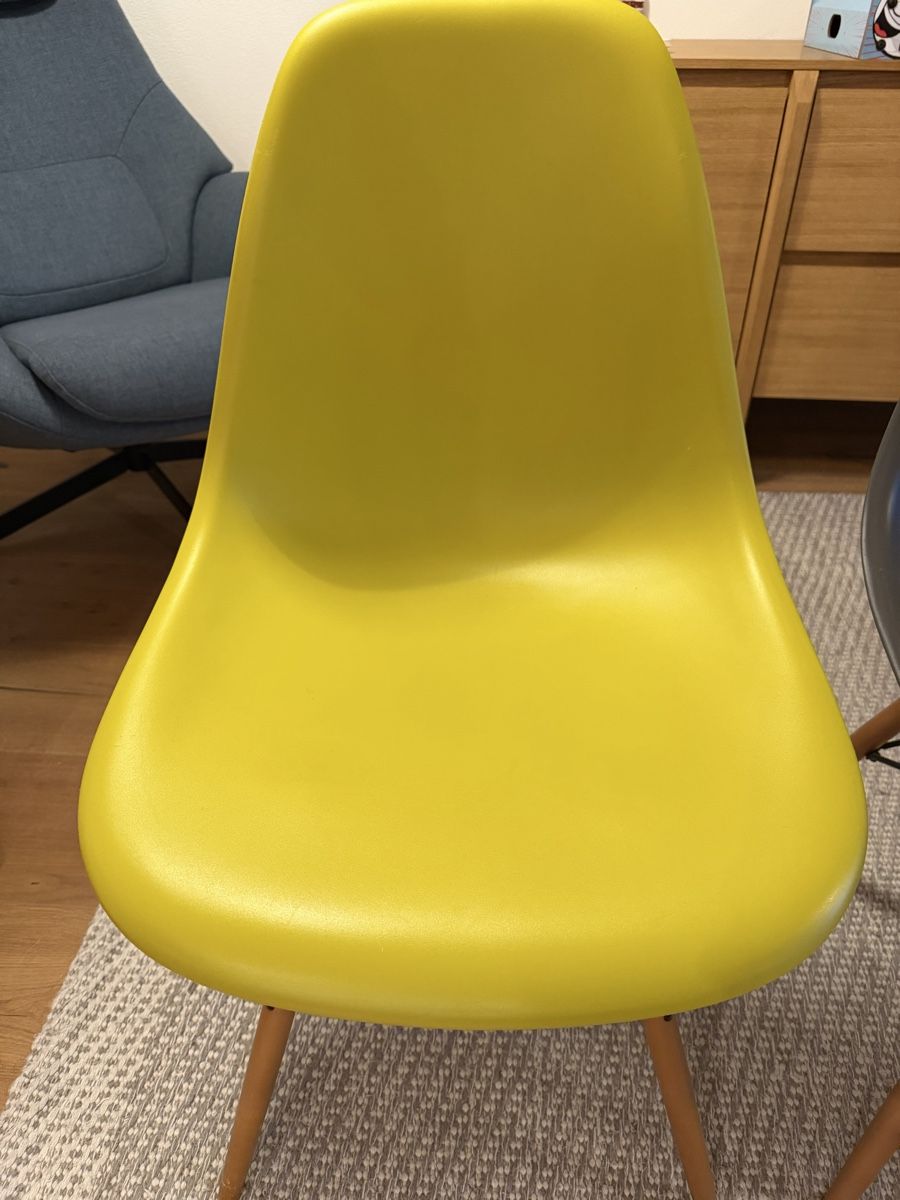 Sedie: 4 Vitra Eames Stühle – Usato da Richterswil venduto da pad_zi 4