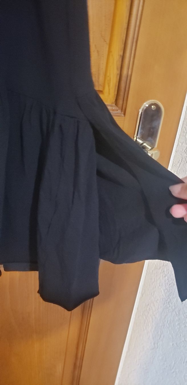 Mango Vestiti: Robe Mango – Usato da Le Séchey venduto da Jill93 2