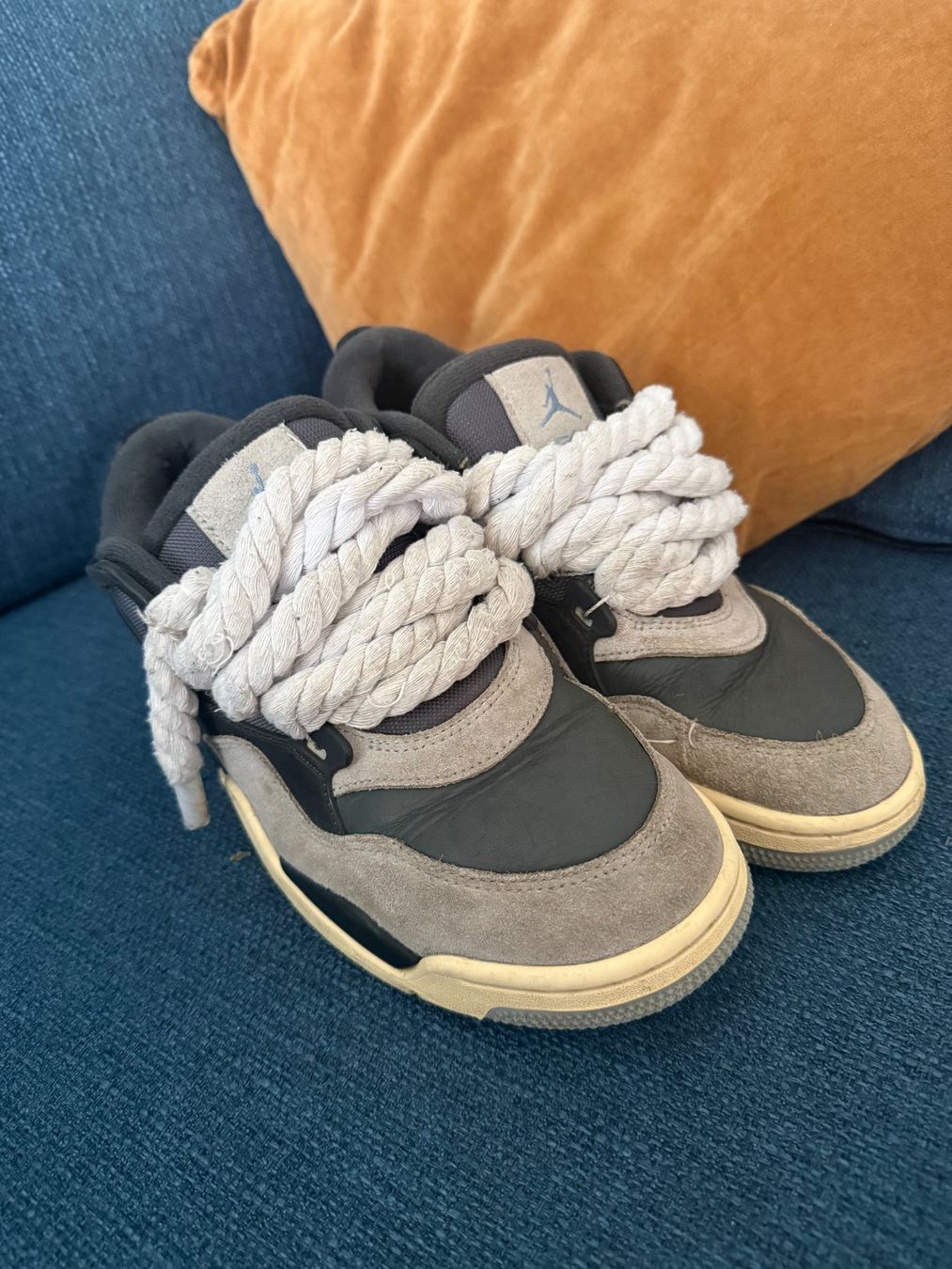 Jordan Scarpe da uomo: NIKE Jordan 4 RM Iron Grey Grösse 40.5 – Usato da Uzwil venduto da justitia8