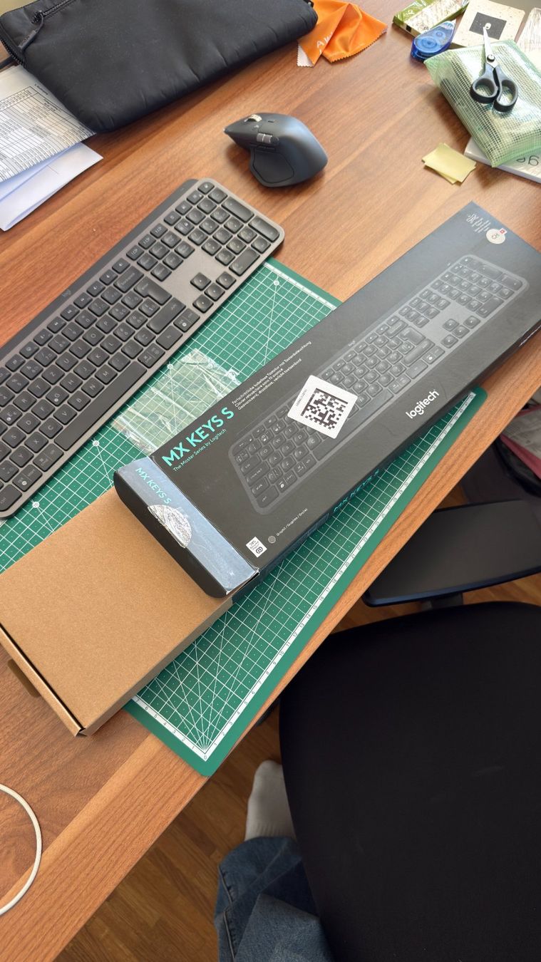 Logitech Tastiere: Logitech MX Keys Tastatur – Usato da Bern venduto da 1unzefeinsilber 7