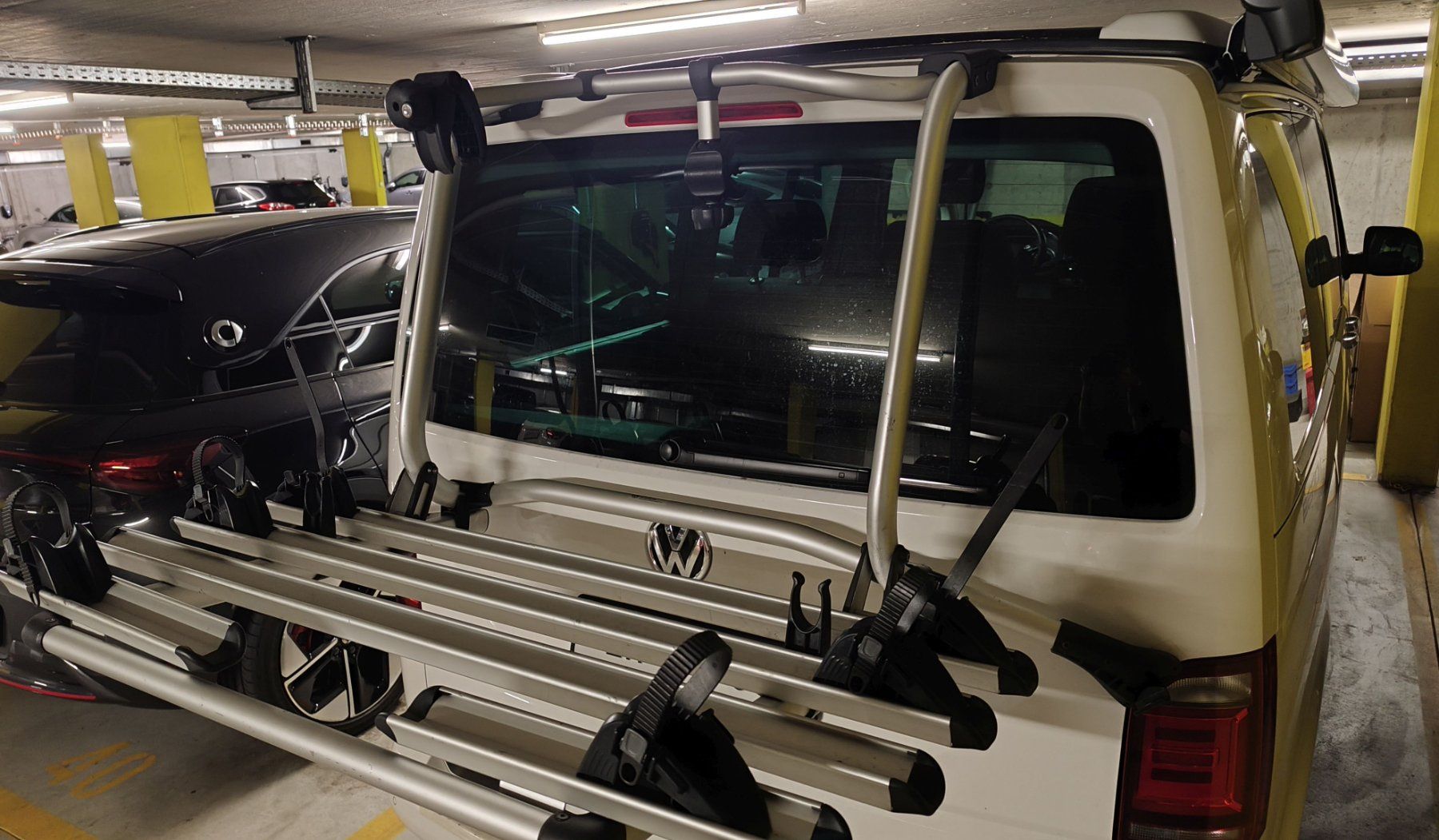 Poutres: Velo Heckträger VW T6 – D'occasion à Zürich par Markusru 2