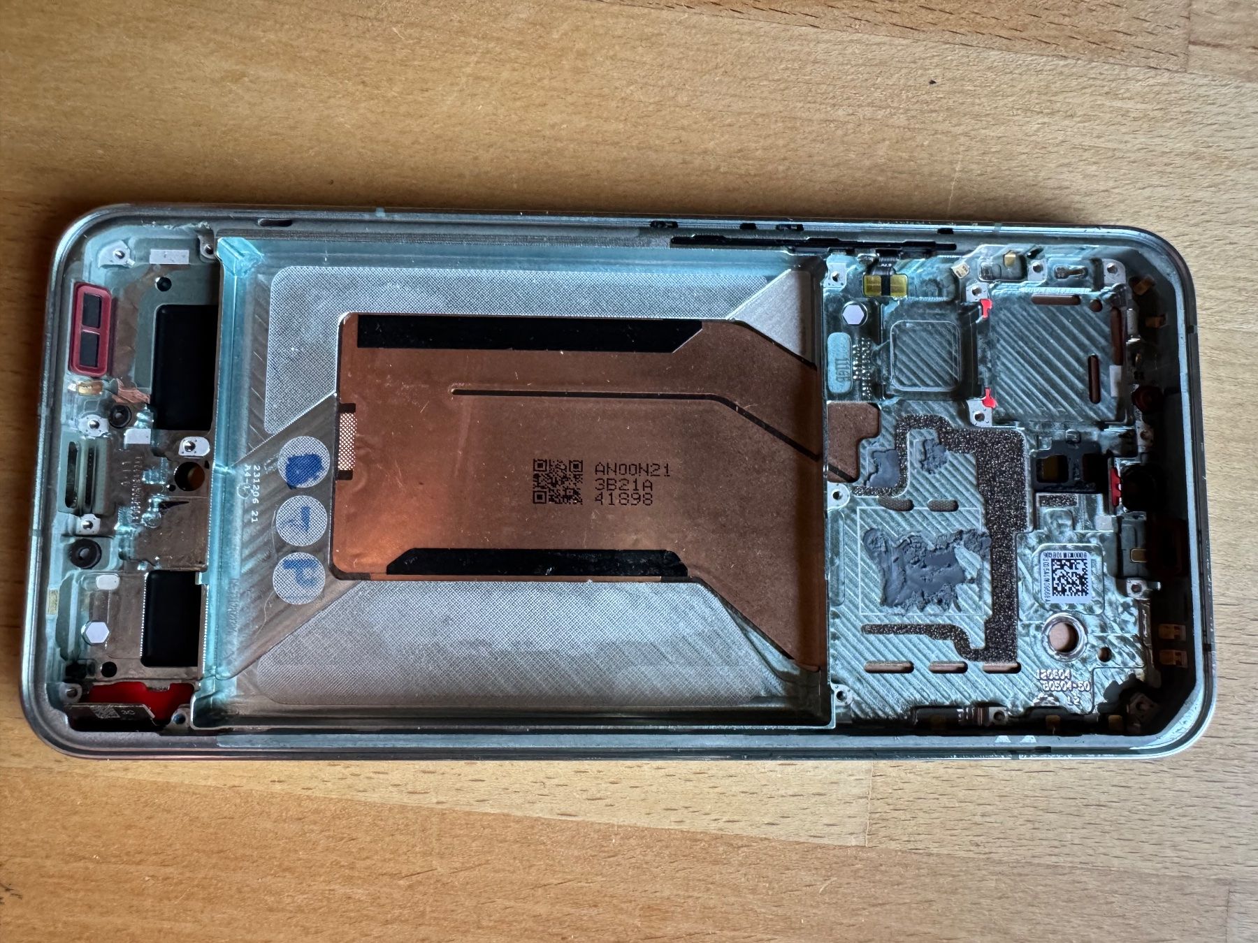 Xiaomi Handys / Smartphones: Xiaomi 14 Grün Rahmen + defektes Display – Gebraucht aus Oberstammheim von lan_sb6k