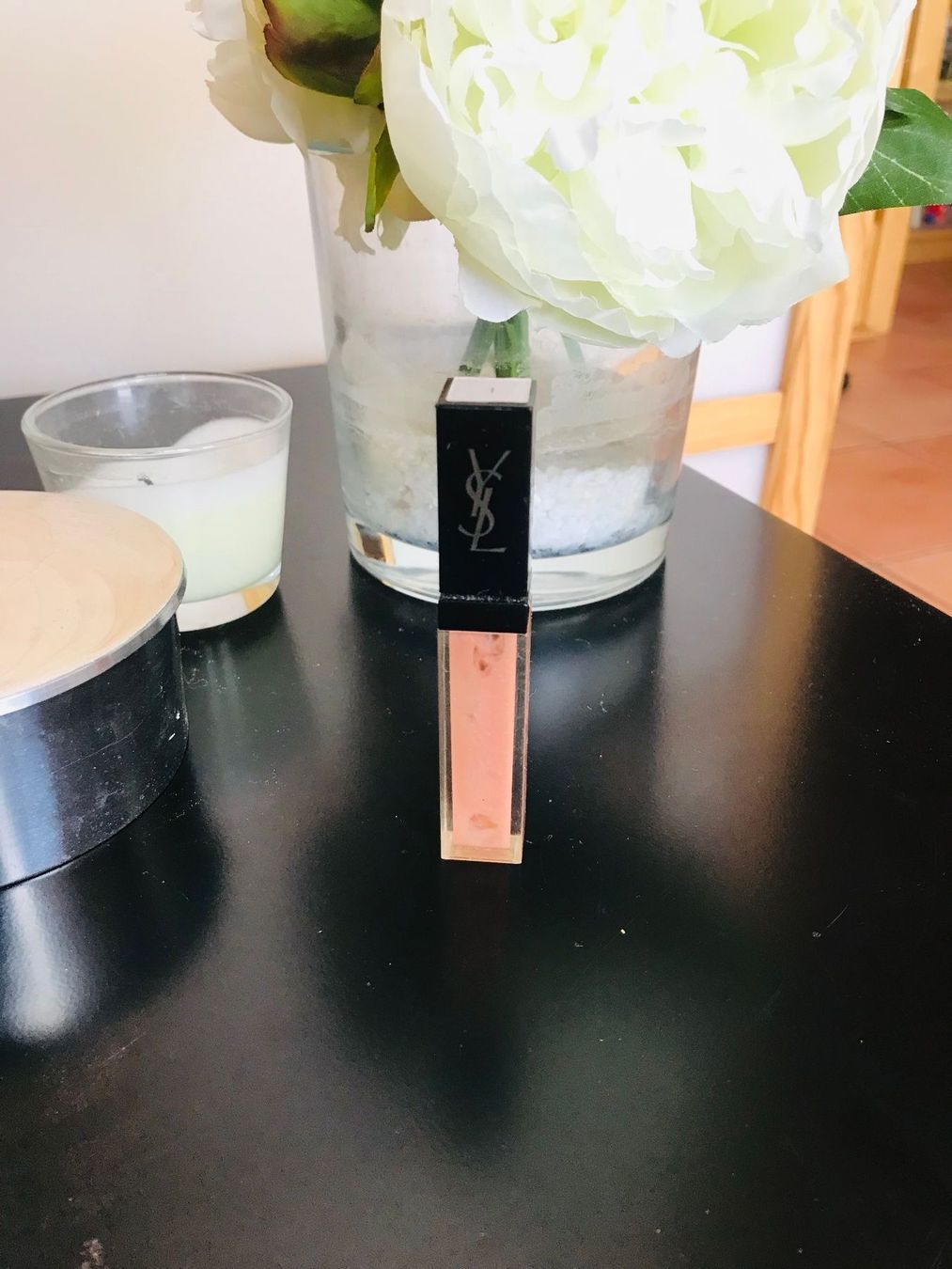 Make-up: YSL gloss No1 transparent – Usato da Belmont-sur-Lausanne venduto da chu_vxf5