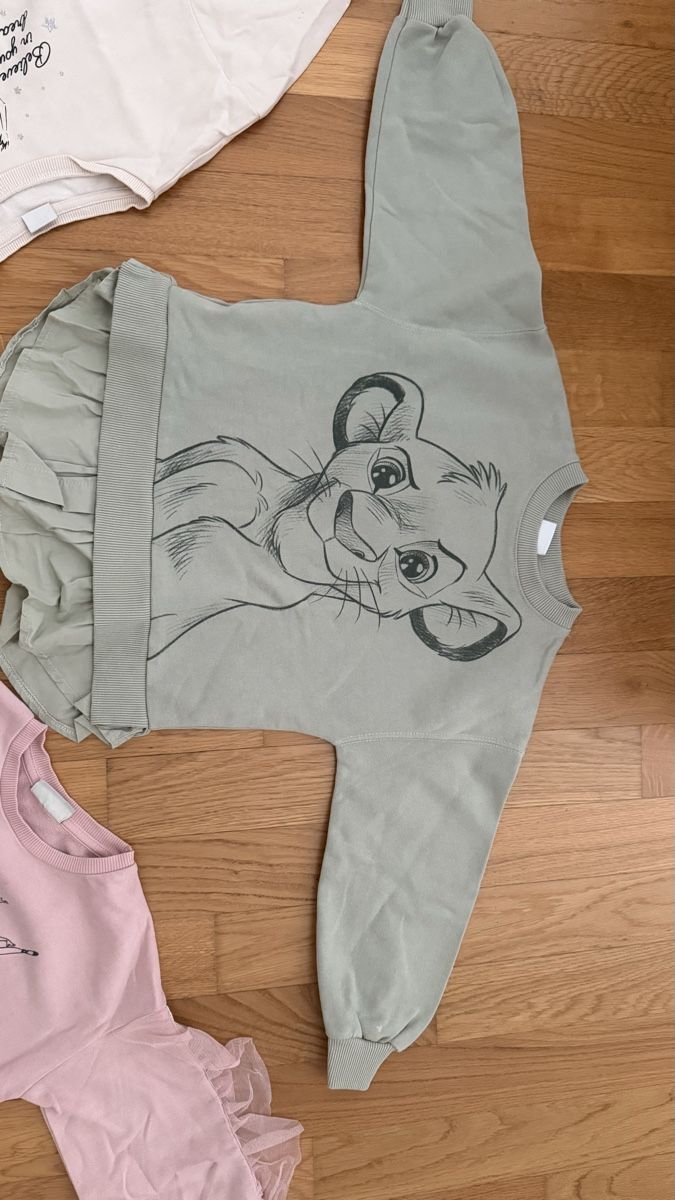 Maglioni & Felpe: 3 Mädchen Pullover – Usato da Glattfelden venduto da nur_xpw6 1
