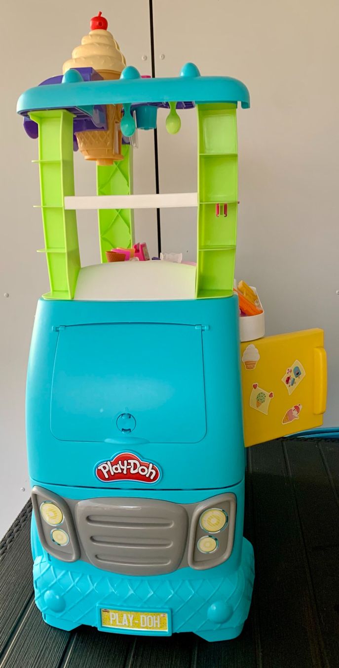 Play-Doh Spielzeuge: Play-Doh Grosser Eiswagen als Spielcenter. – Gebraucht aus Küsnacht ZH von ast_26yp 3