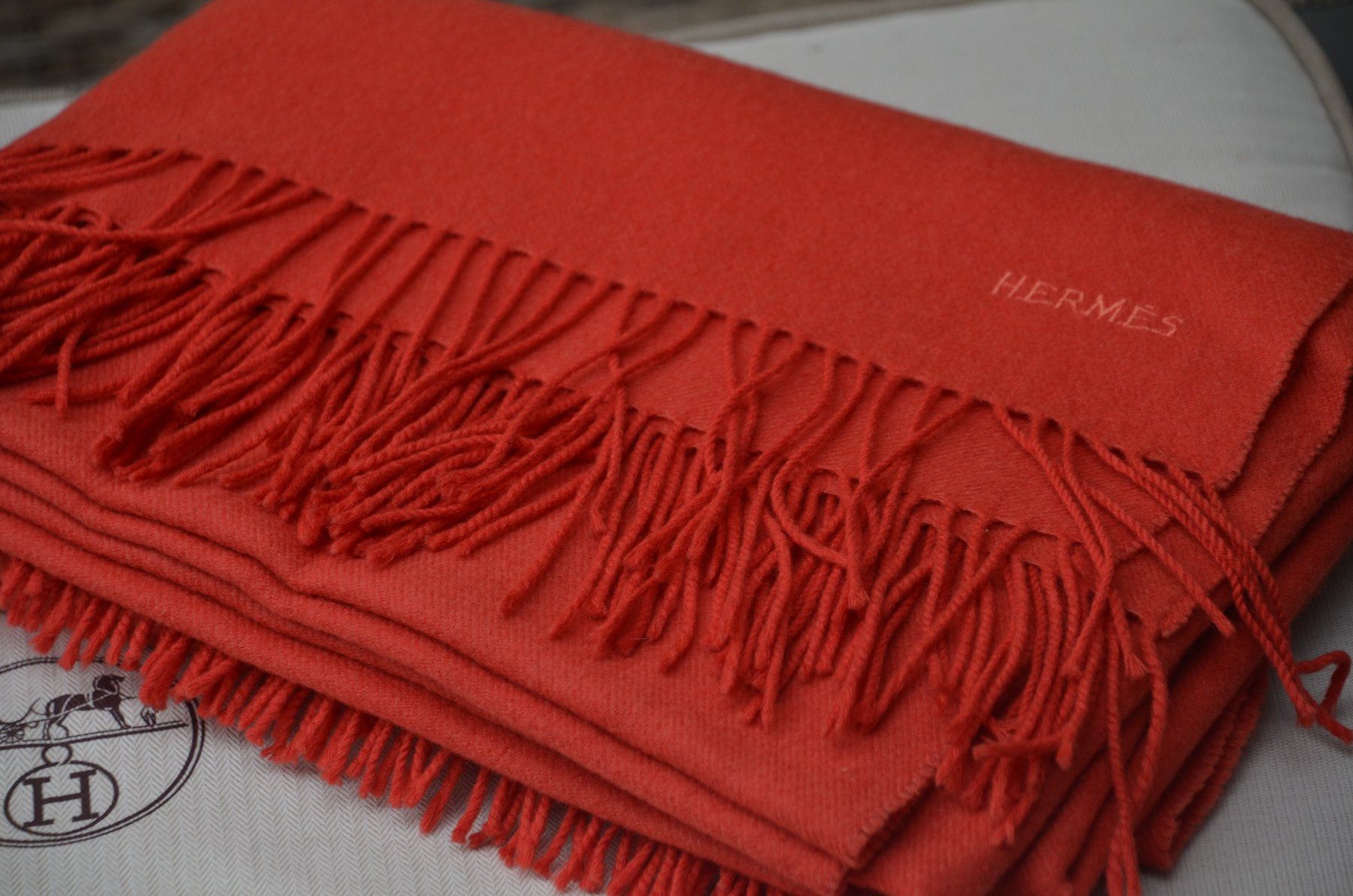 Hermès Foulard & Sciarpe: Hermès Kaschmirschal / Schal en cachemire – Usato da Collonges venduto da arashee 3