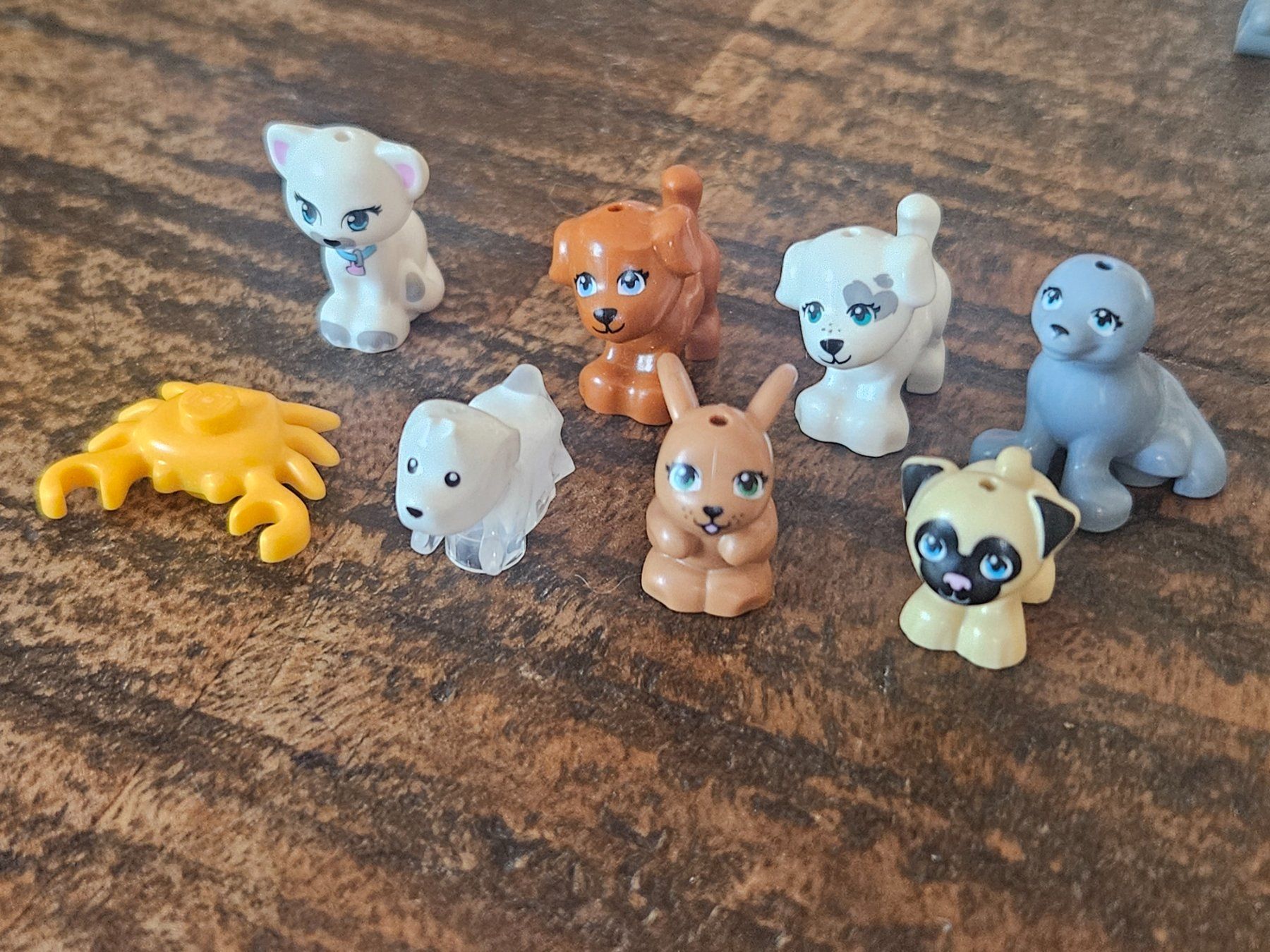Lego Spielzeuge: lego figurines lot de  8 animaux – Gebraucht aus Confignon von Ecrofigs 2