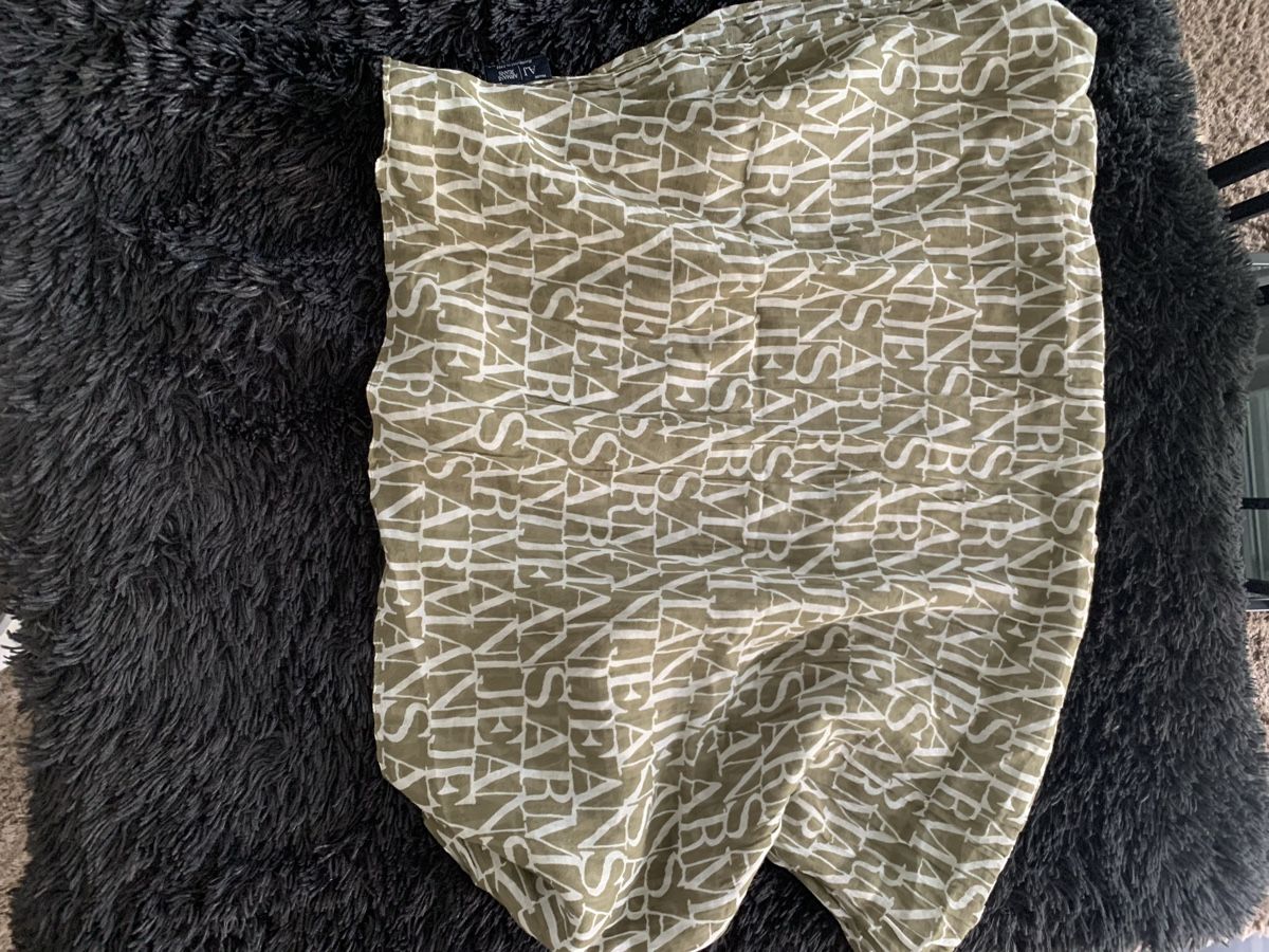 Armani Foulard & Sciarpe: Armani Schal  – Usato da Bergdietikon venduto da zor_856j 4