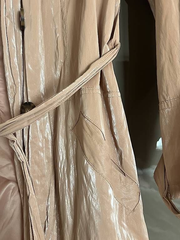 Mäntel: Trenchcoat – Gebraucht aus Bretzwil von .Schoggi. 2