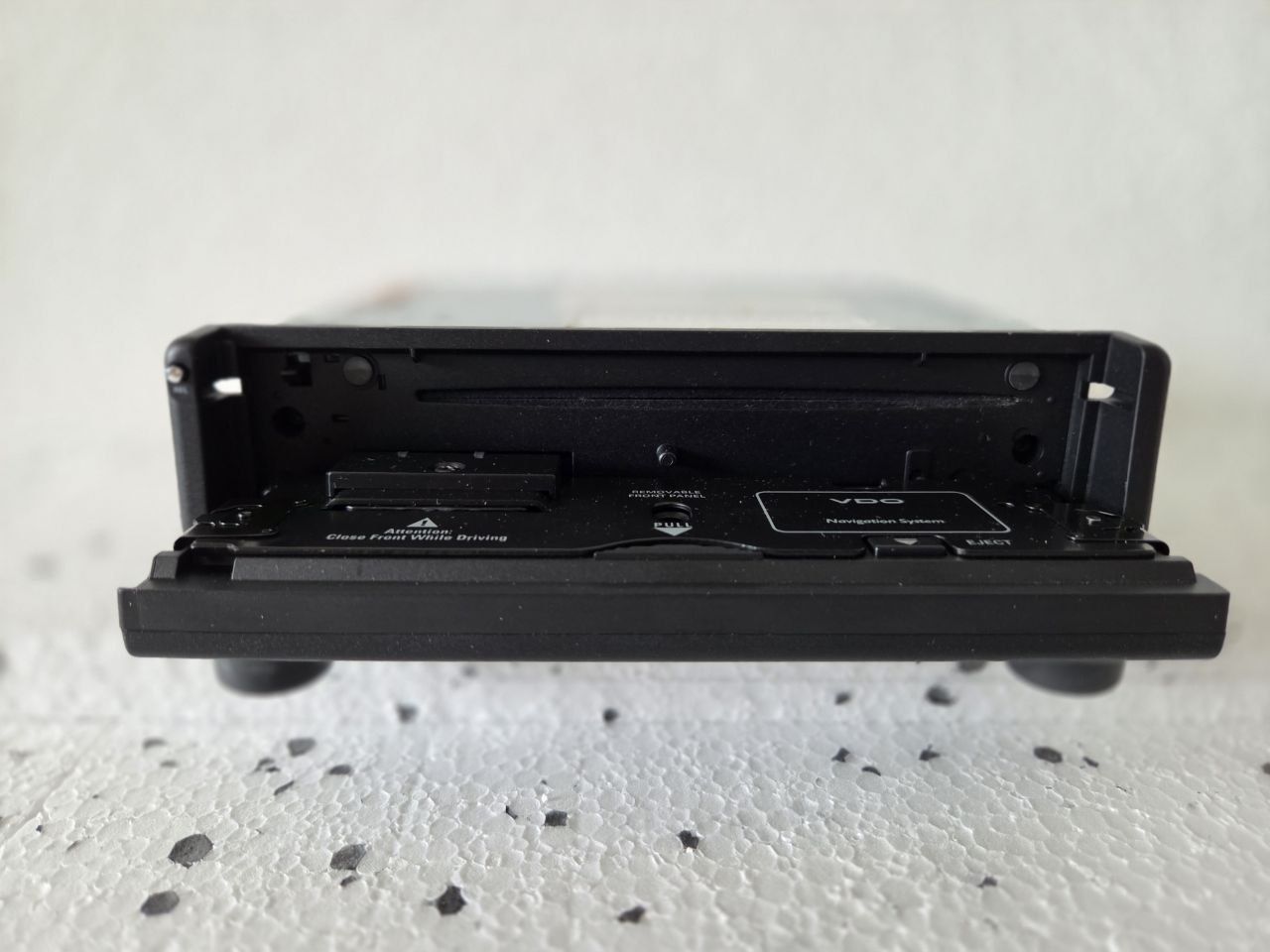 Lecteur multimedia & Streamer: VDO dayton MS 4100 Navigation & Audio System 4x40 W – Défectueux à Langwiesen par ICDA 2