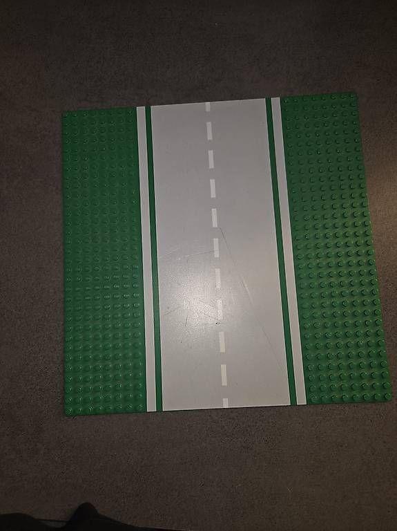 Giocattoli: Lego Grüne Strassenplatte – Usato da Zürich venduto da jil_pyn9