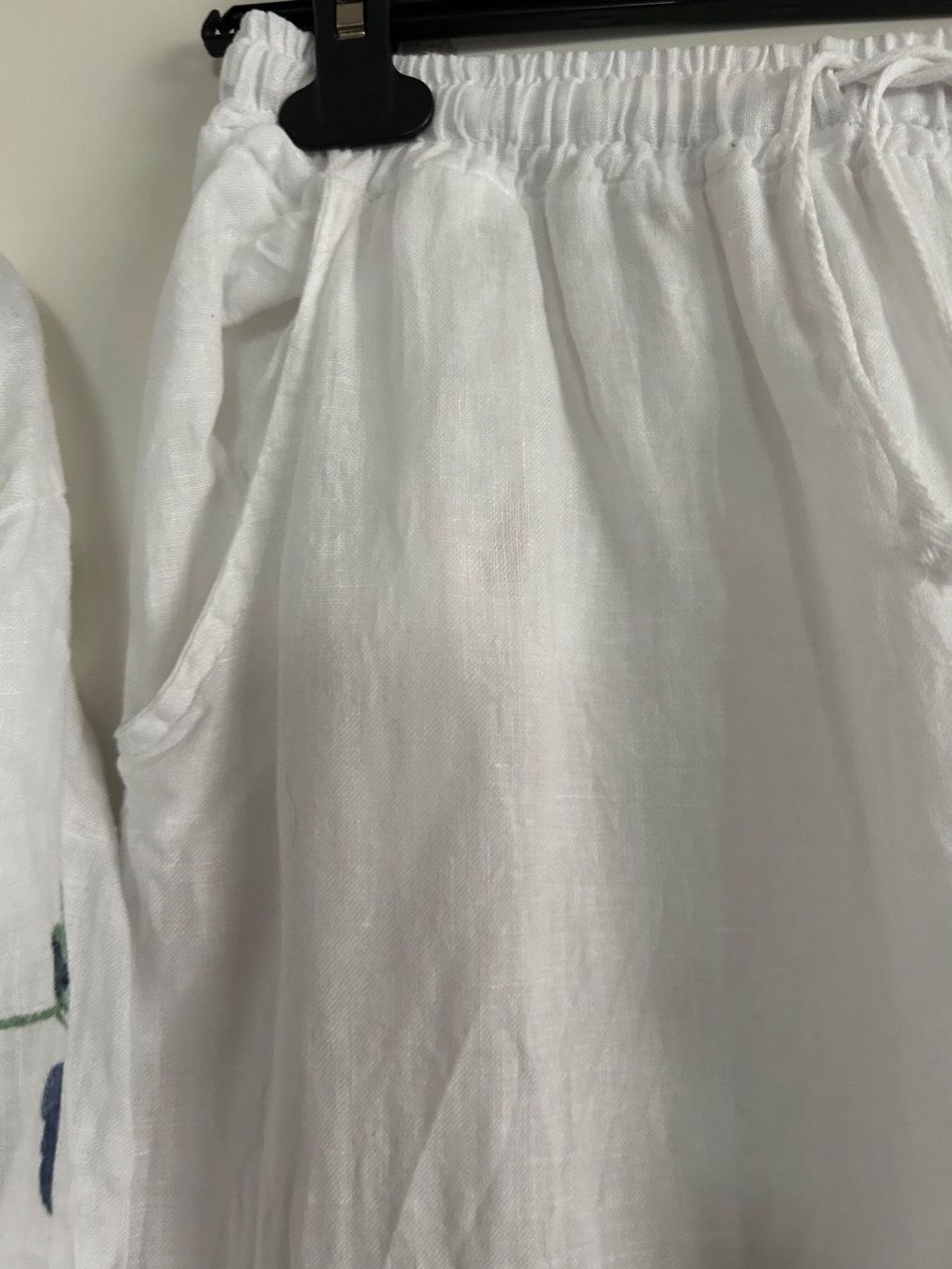 Kleiderpakete: Jacke/Bluse mit Hosen – Gebraucht aus Zumikon von Uranus88 1