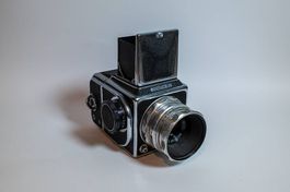 Zenith 80 mit Industar-29 80mm f2.8 - sowjetische Hasselblad
