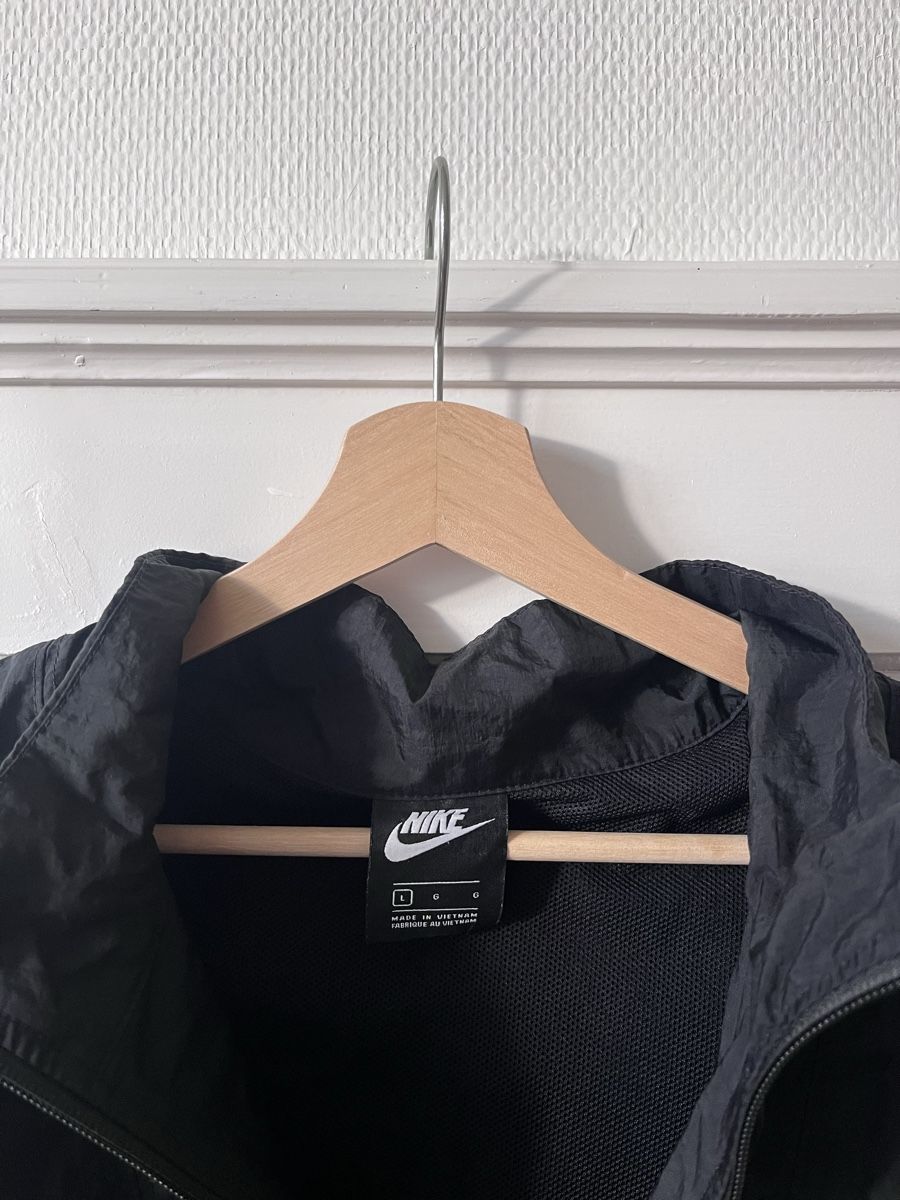 Nike Jacken: Nike Windbreaker Jacke, Schwarz/Grau, Grösse L – Gebraucht aus St. Gallen von shonater 2