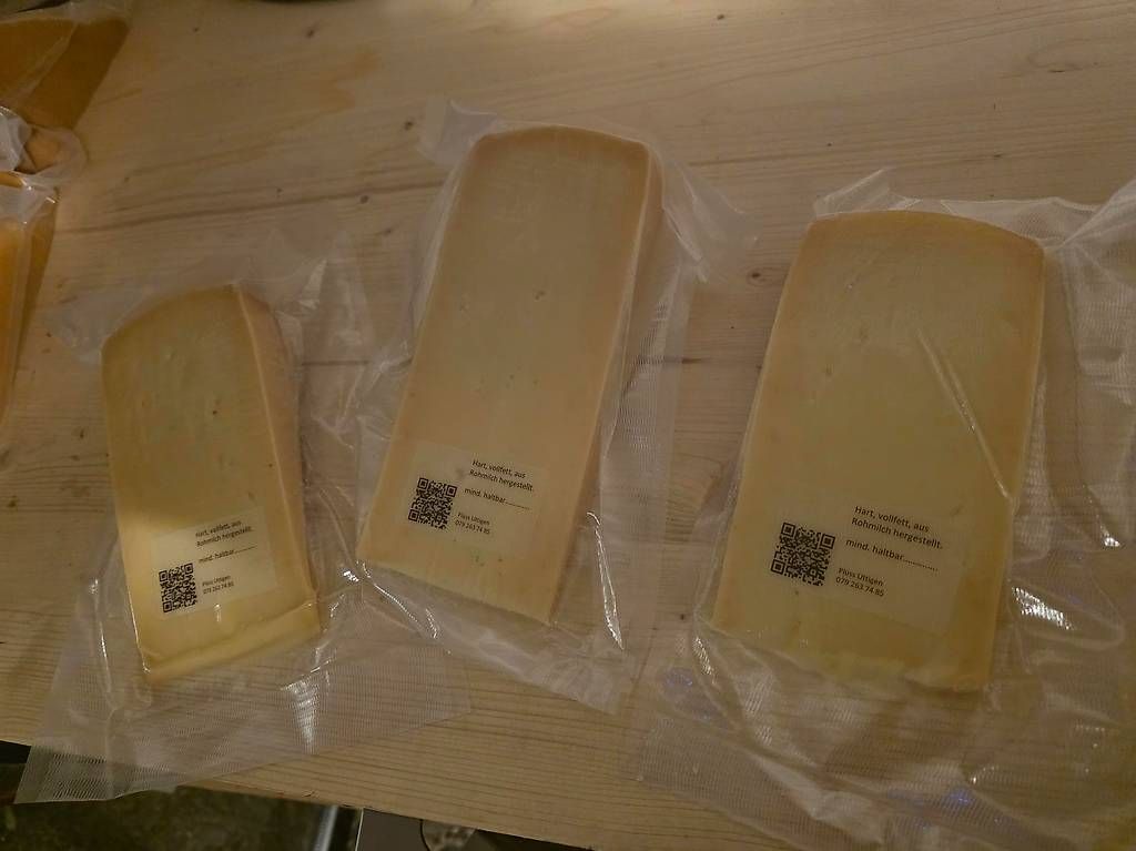 Cibi & Specialità: Alpkäse 2025 – Nuovo (secondo la descrizione) da Uttigen venduto da martin.pluess