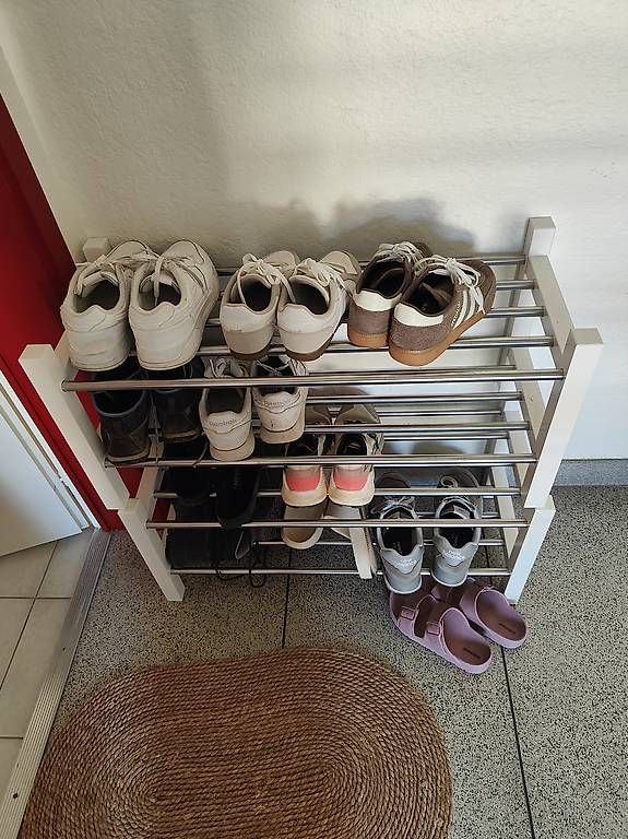 Ikea Garderobe: Schuhmöbel – Gebraucht aus Thun von Moggo 1