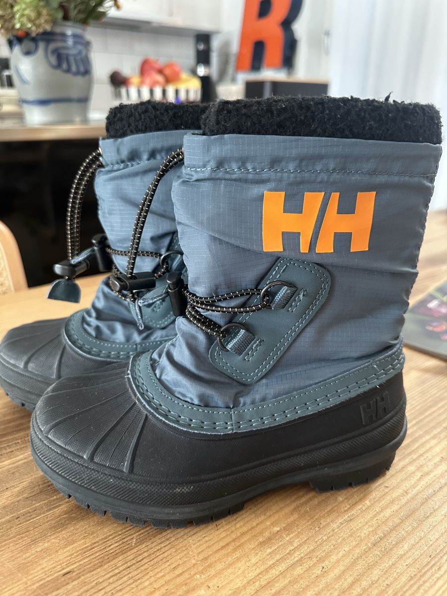 Helly Hansen Chaussures garçon: Helly Hansen Winterboots – D'occasion à Winterthur par ste_f5wy