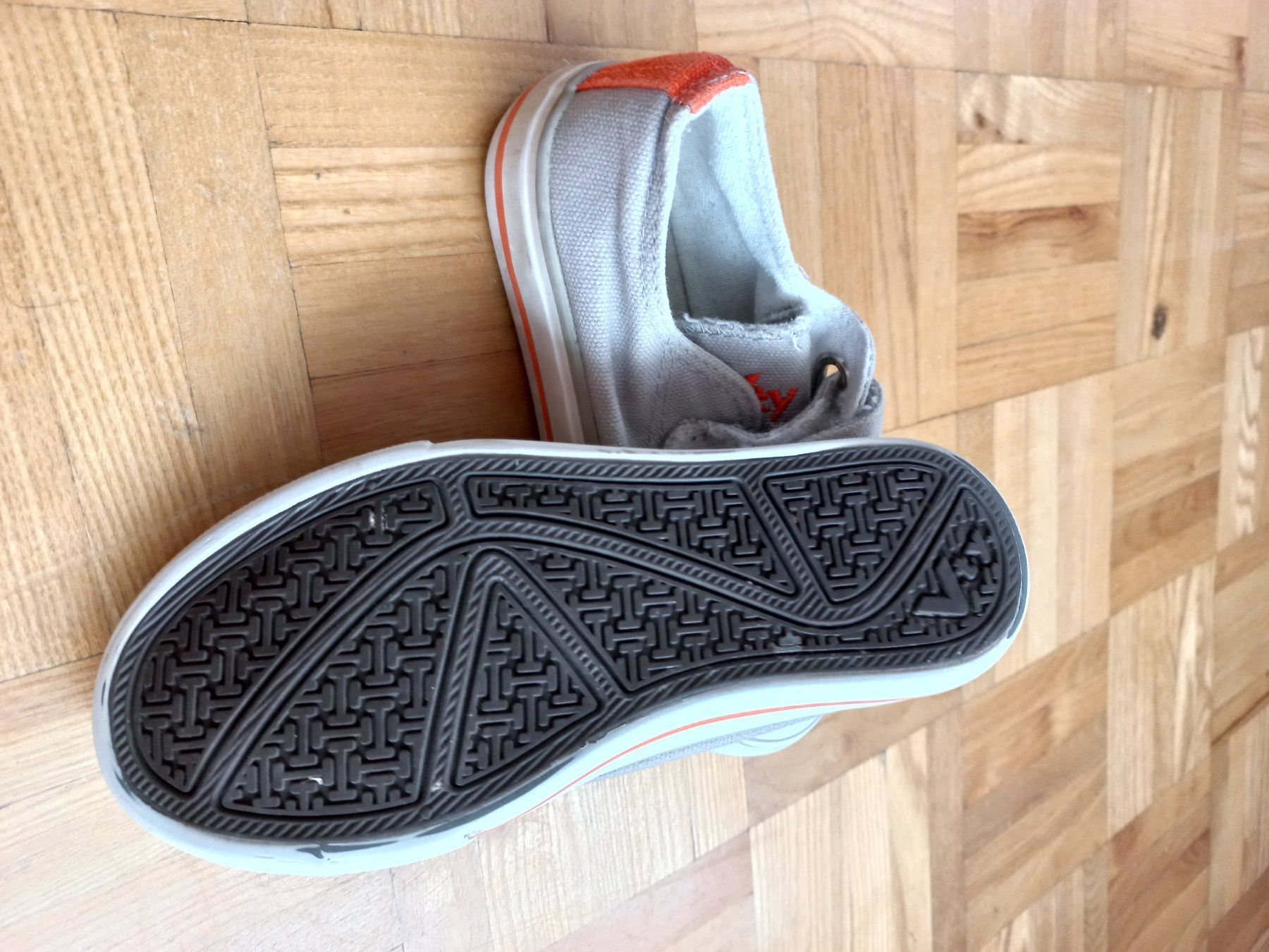 Scarpe da uomo: Stoffschuhe gr.27 – Usato da Bachenbülach venduto da enigmatic 3