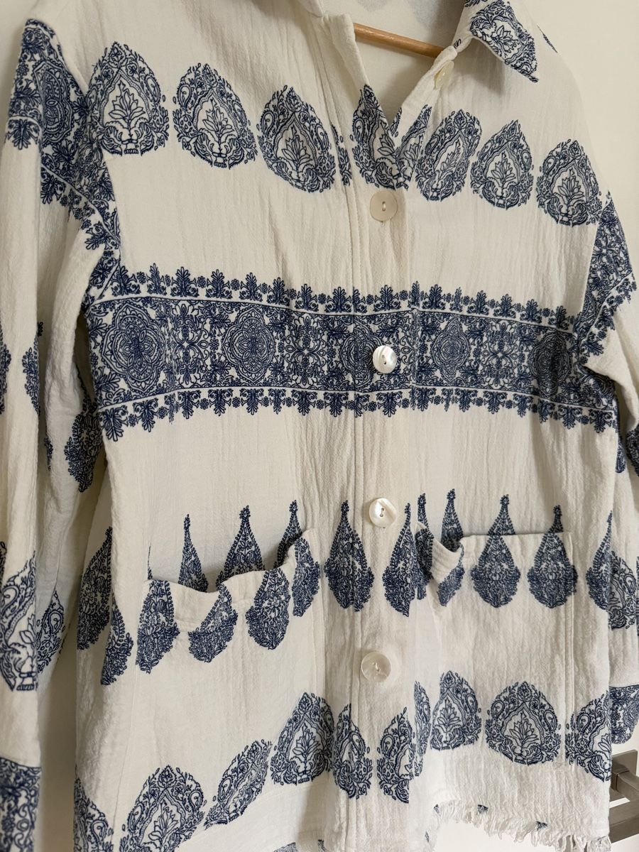 Zara Chemisiers: ZARA Hemd mit Muster Grösse S – D'occasion à Widnau par freipe 2