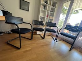 4 originale Vitra vis à vis Freischwinger Stühle