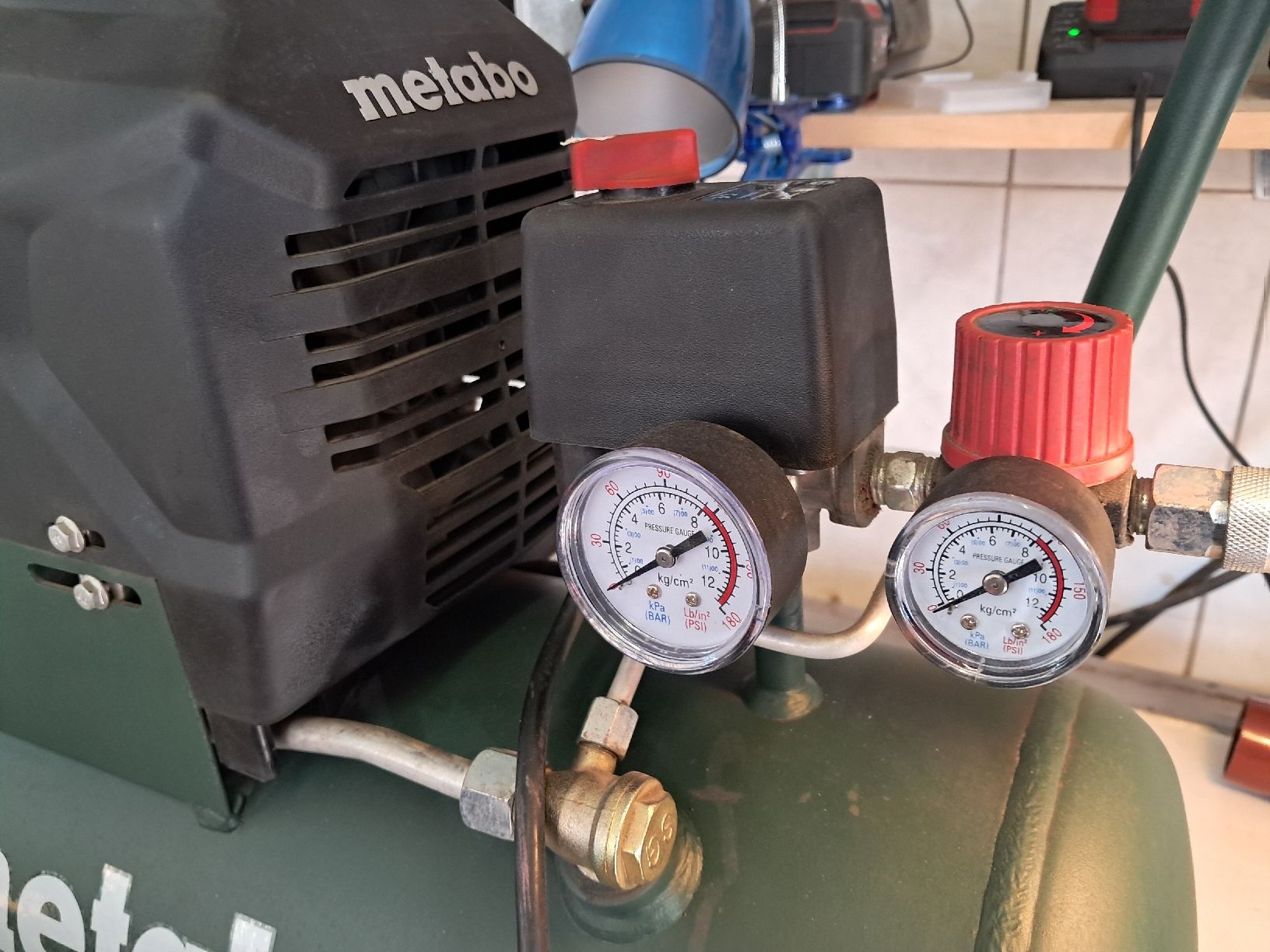 Metabo Kompressoren: Metabo kompressor 250-24w – Gebraucht aus Wilihof von raidenlancelot02 1