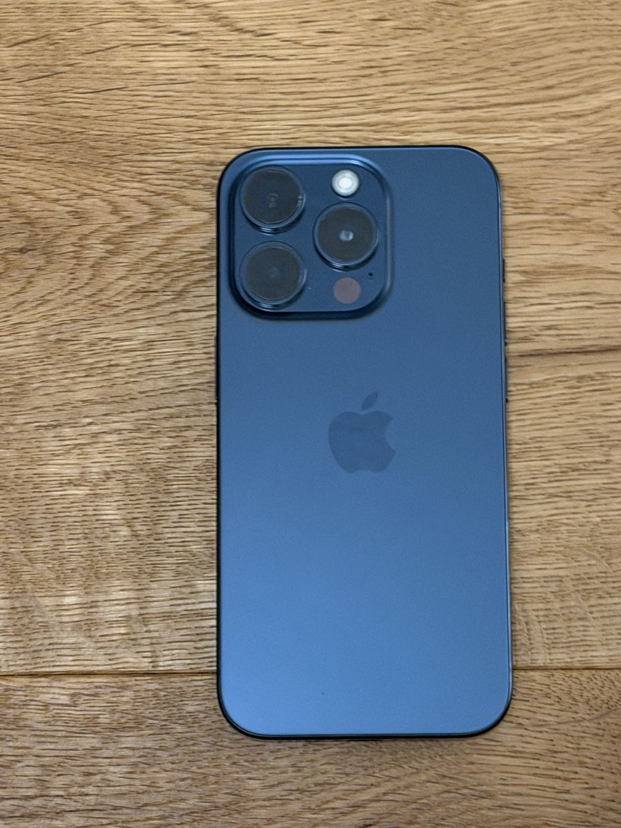 Apple Telefoni cellulari / Smartphones: Iphone 15 pro 256 GB blau – Usato da Killwangen venduto da Guerra74 1