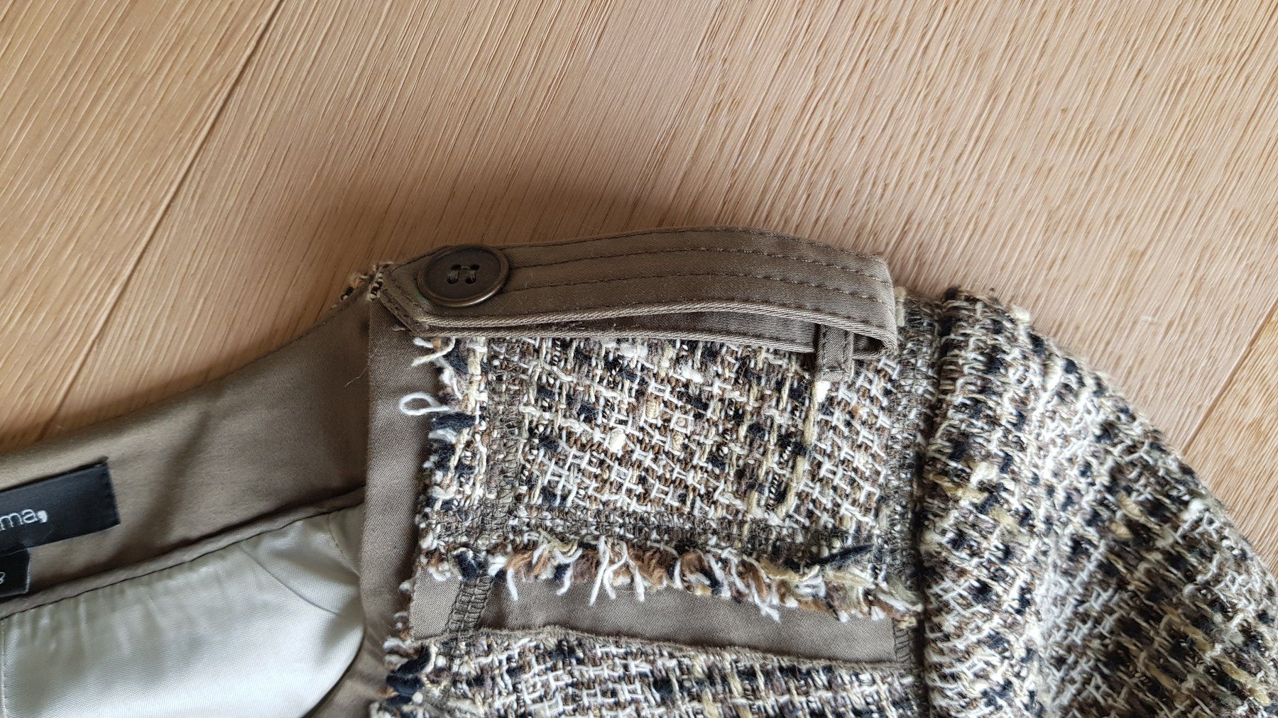 Comma Jacken: Comma Jacke Gr. 38 Bouclet gefüttert – Gebraucht aus Rapperswil SG von Mucki08 2
