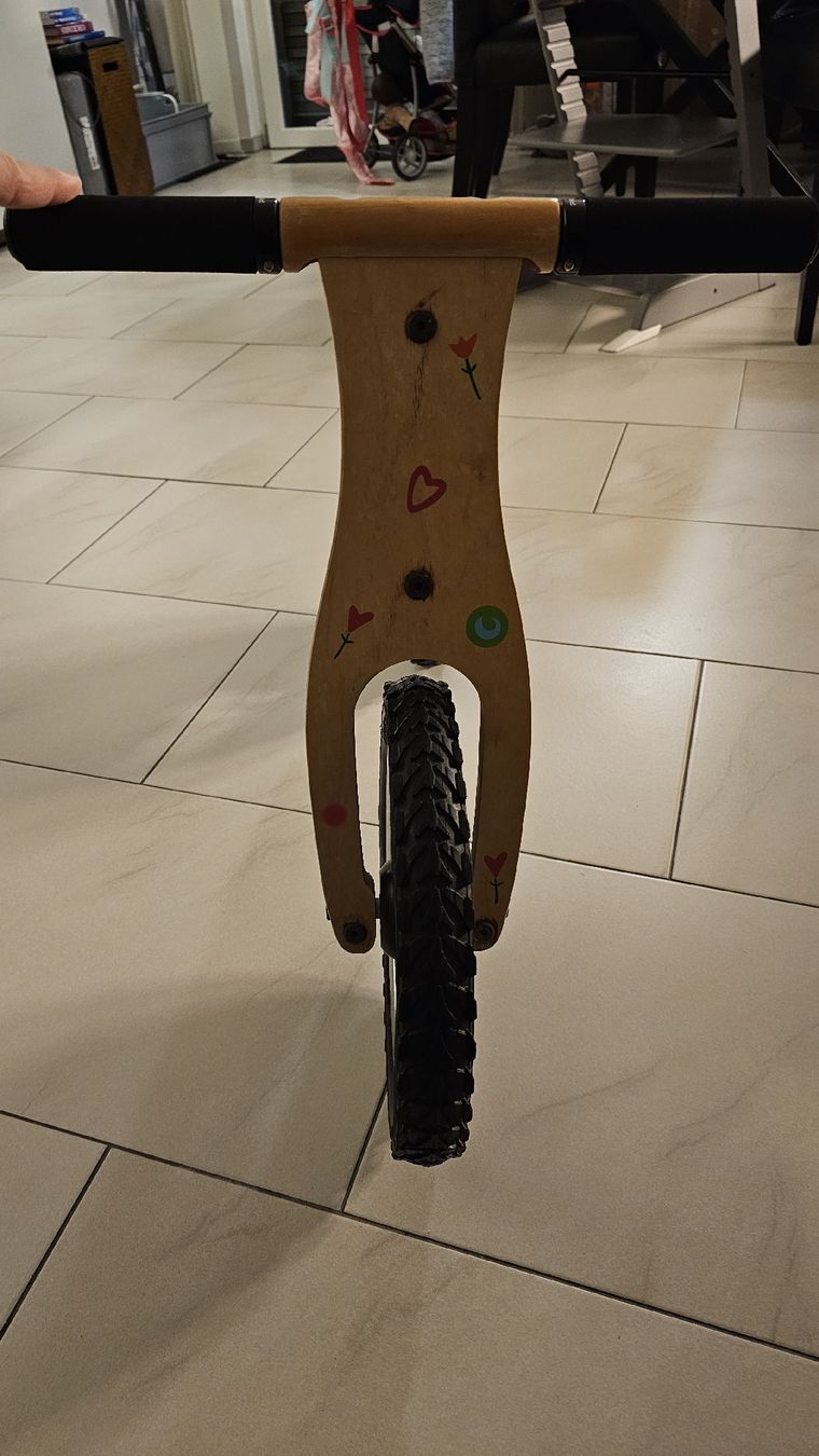 Veicoli per bambini: Kinder Velo Lauf Velo – Usato da Basel venduto da darko_mi 4