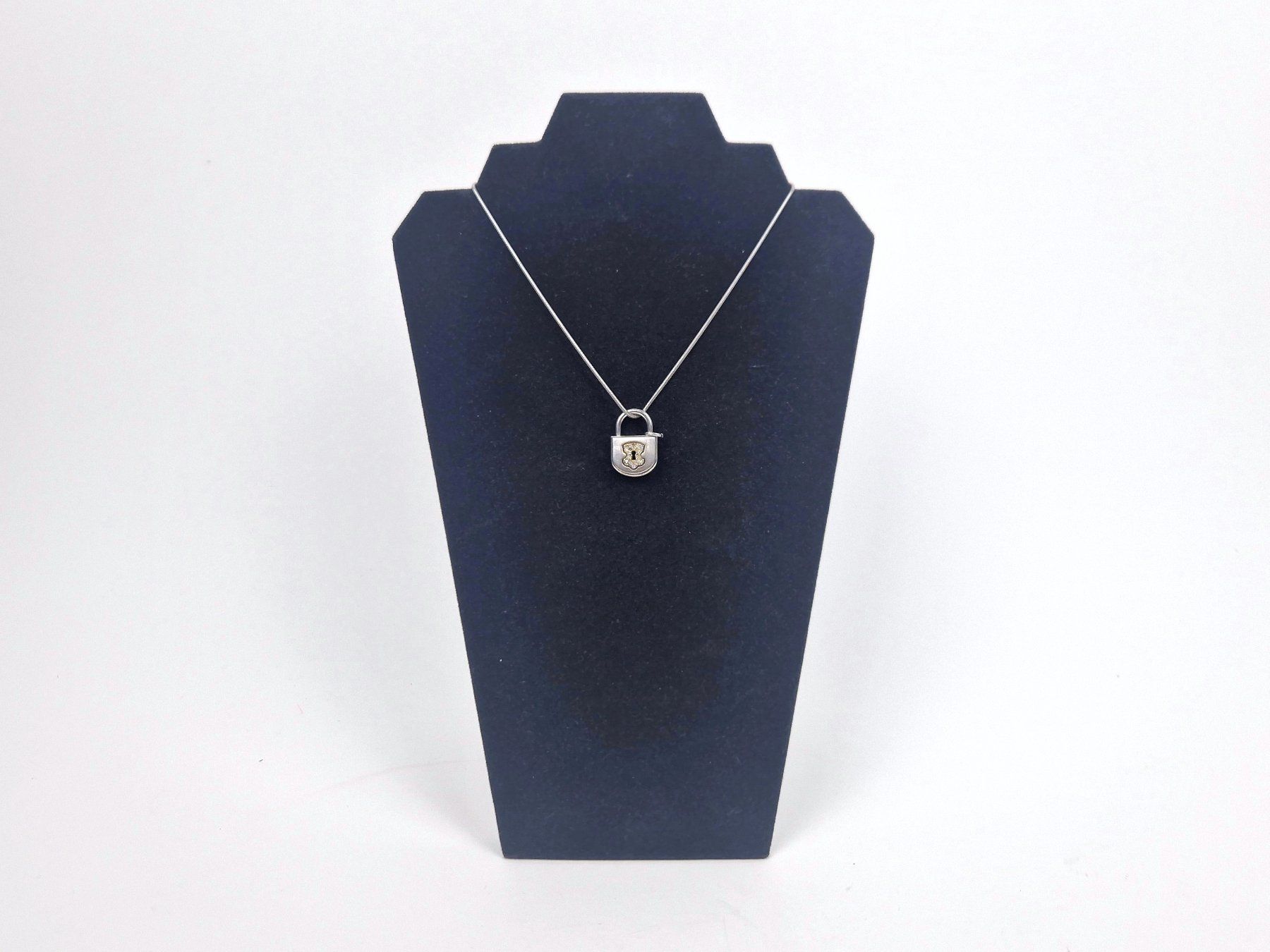 Ketten: Schmuck-Set (3 Stück) – Gebraucht aus Basel von Restwert_Basel 2