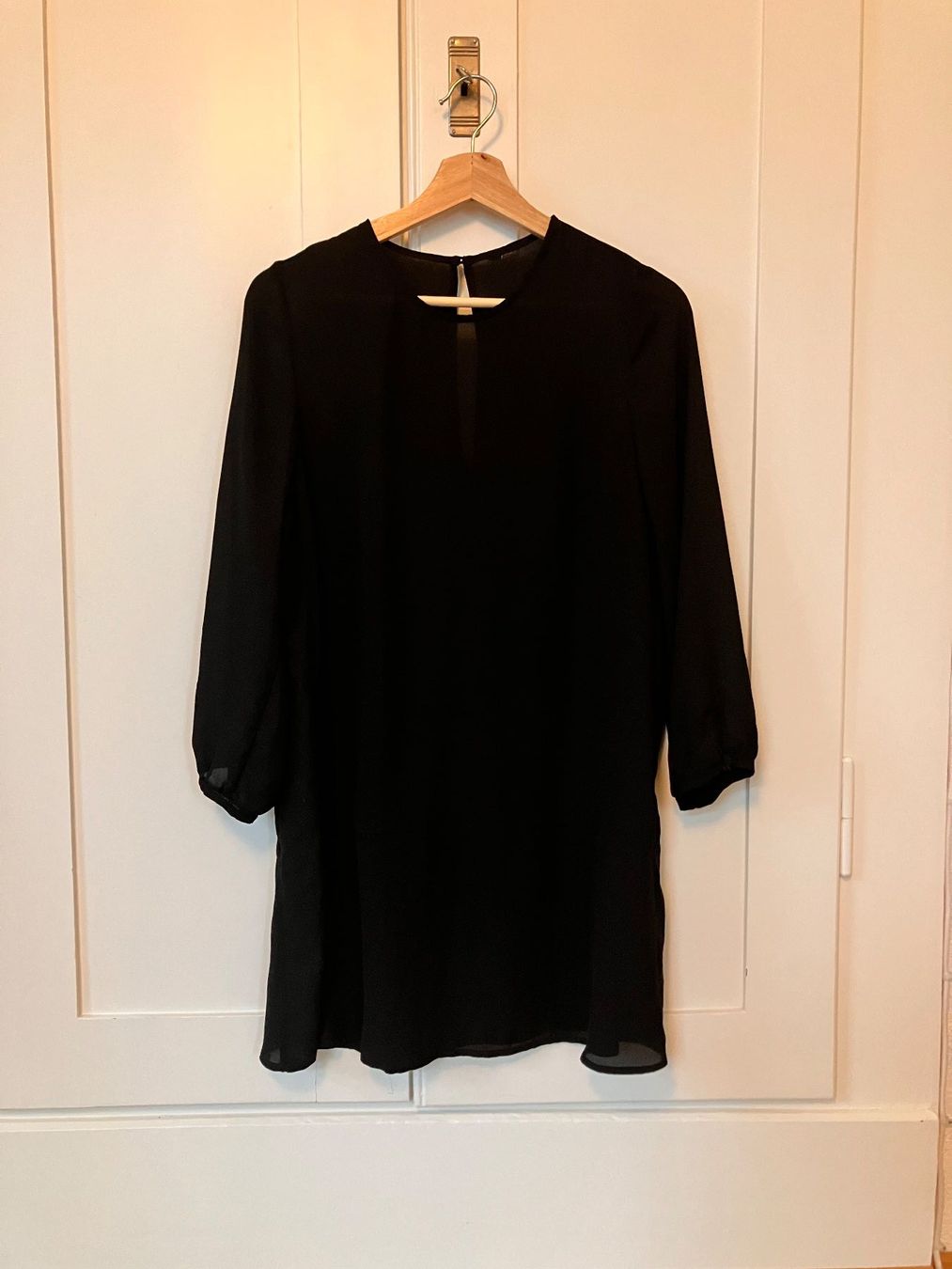Vestiti: Schwarzes Kleid Gr. 38 festlich elegant – Usato da St.Gallen venduto da michel_simone