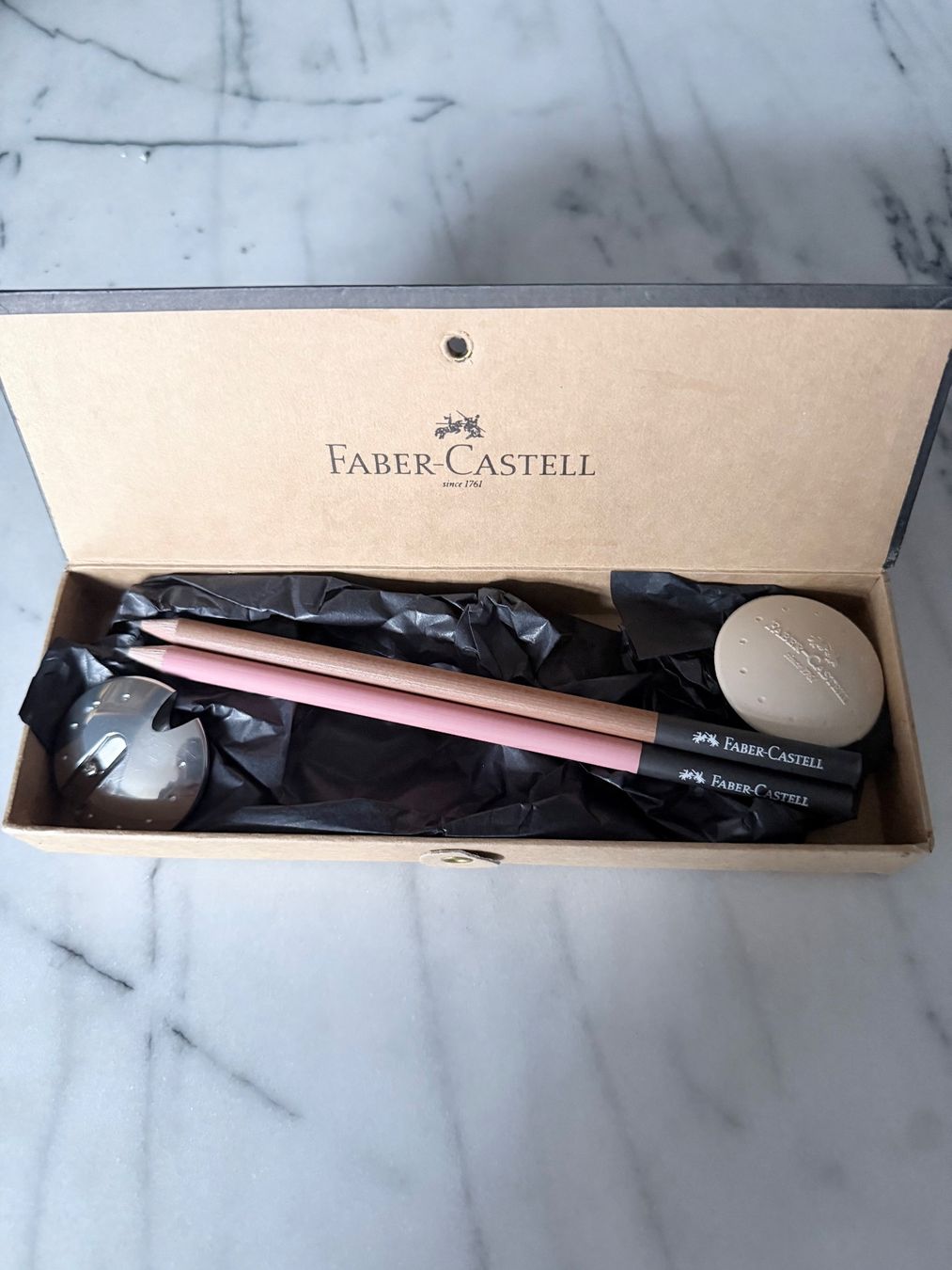 Faber-Castell Penna & Evidenziatori: Faber-Castell Geschenk-Set – Nuovo e nell'imballaggio originale da Zürich venduto da Secretwish007