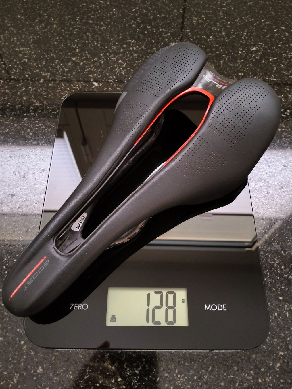 Selle Italia Pezzi di ricambio: SLR Boost Kit Carbonio Superflow (128g) – Usato da Uster venduto da KarlZH
