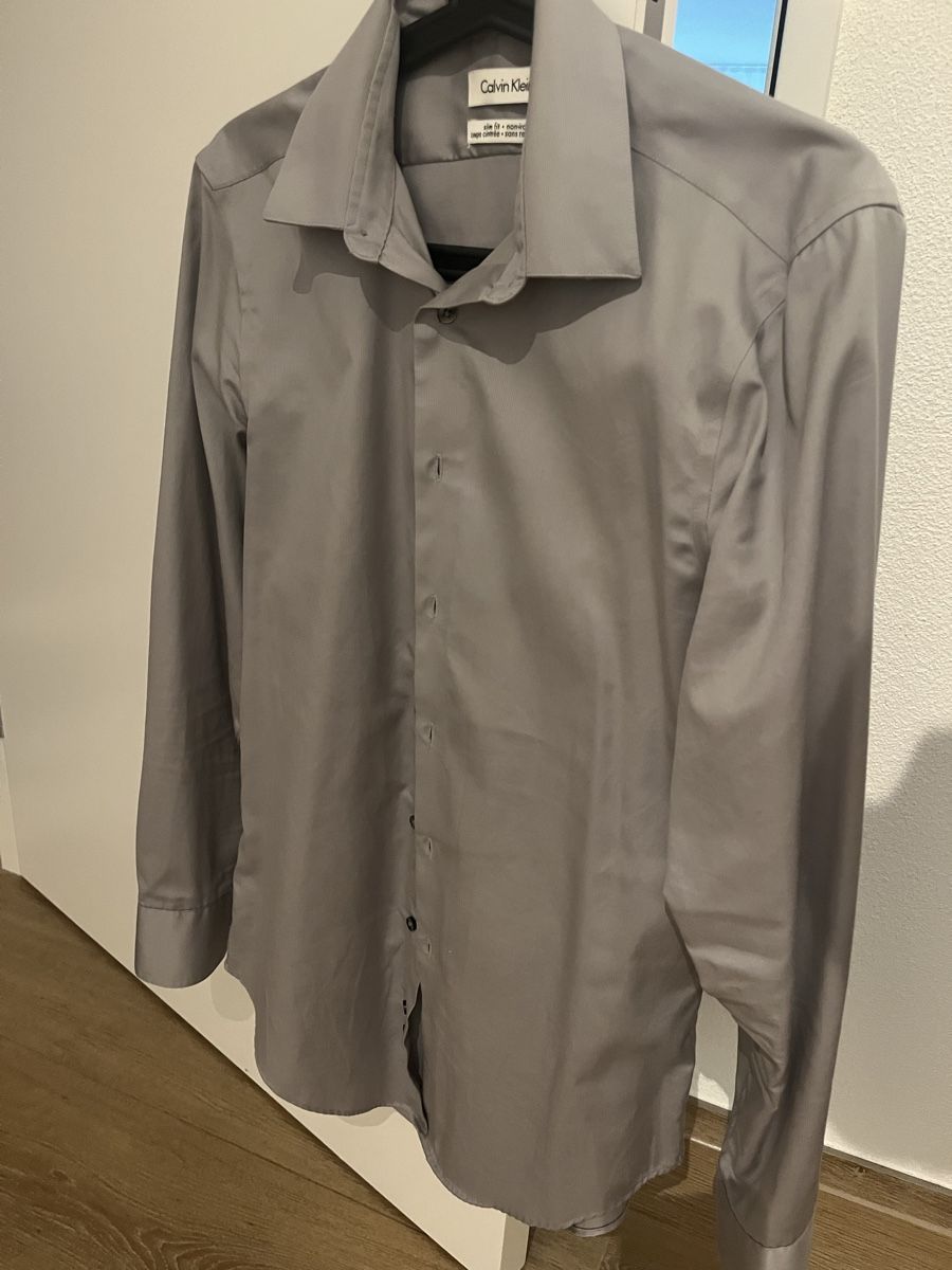 Calvin Klein Hemden: Calvin Klein Hemd – Gebraucht aus Bachenbülach von sam_x8rt