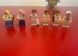 6er Lego Figurenset (4 Vintage LegSanitäter und 2 Patienten)