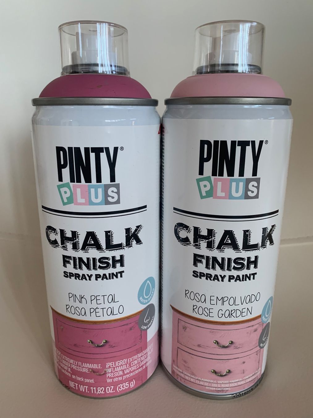Colori: 2 Sprayfarben Chalk /Shabby Chic NEU – Nuovo e nell'imballaggio originale da Grüt (Gossau ZH) venduto da knusperli02