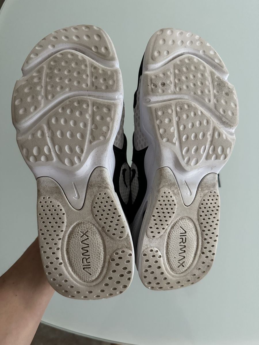 Nike Scarpe da donna: Nike Air Max Size 40, White and Black – Usato da Kloten venduto da gab_jl5l 5
